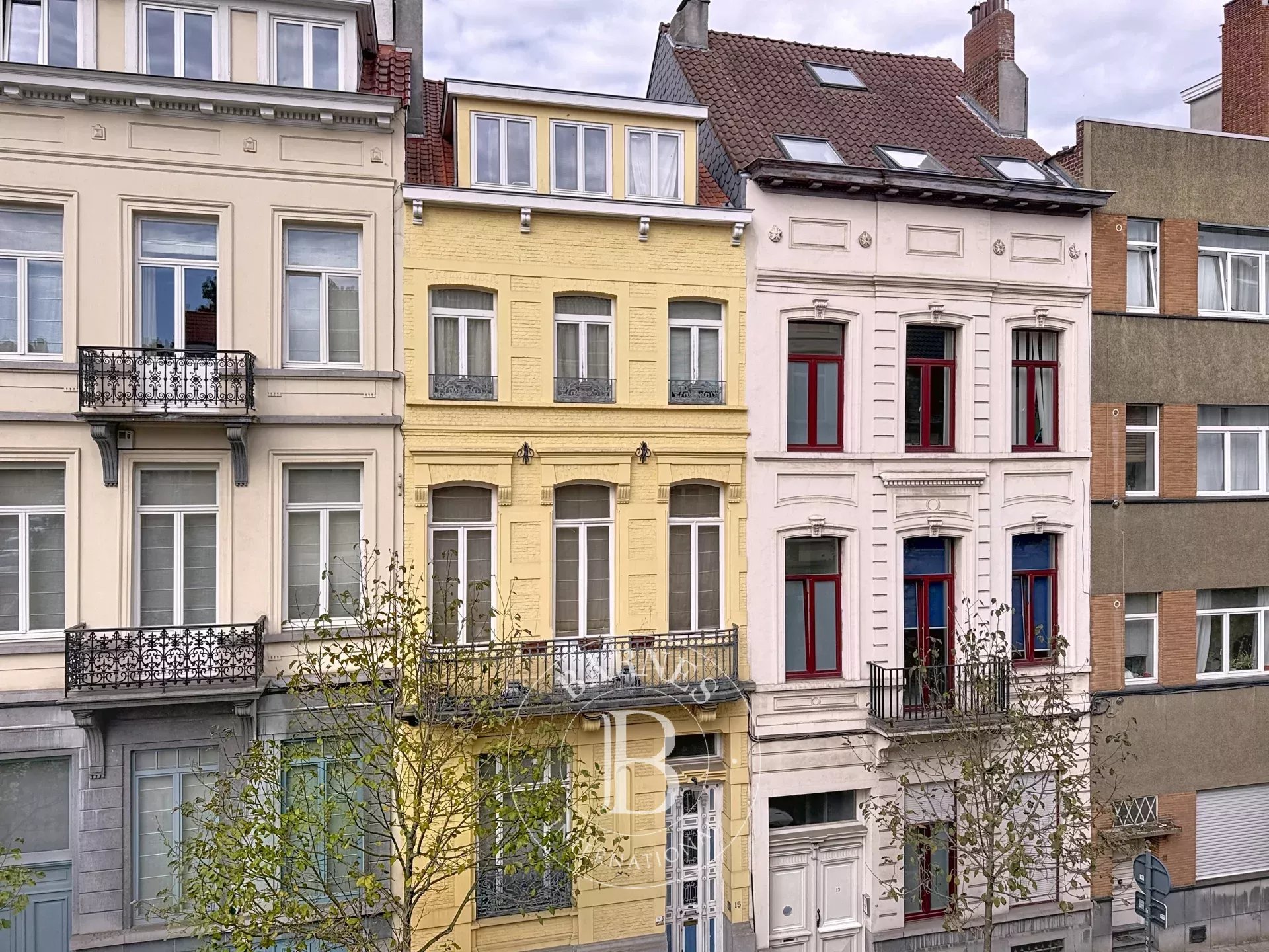 Quartier Châtelain, magnifique maison de maître à rénover