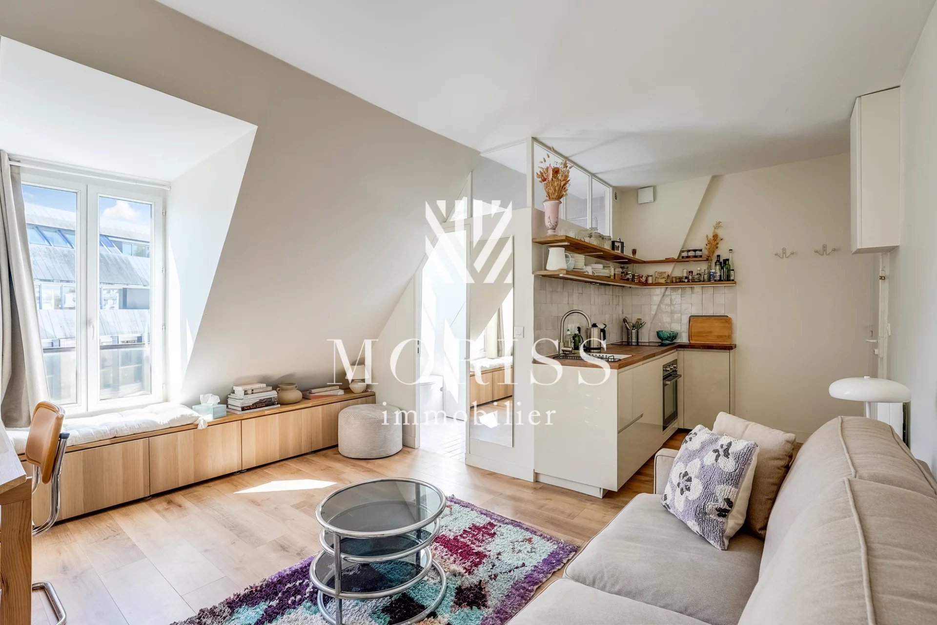 STUDIO - DERNIER ETAGE - 75018 PARIS - Image 1