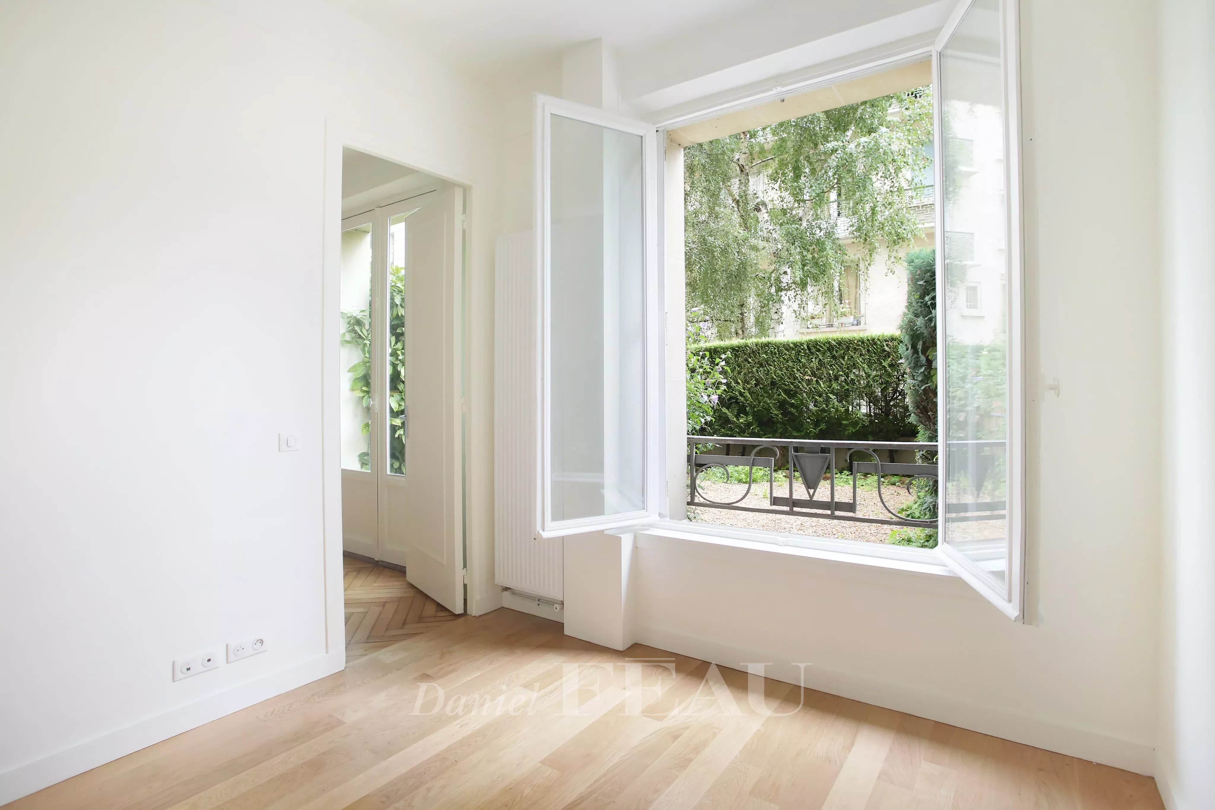 Rental Apartment Paris 16th