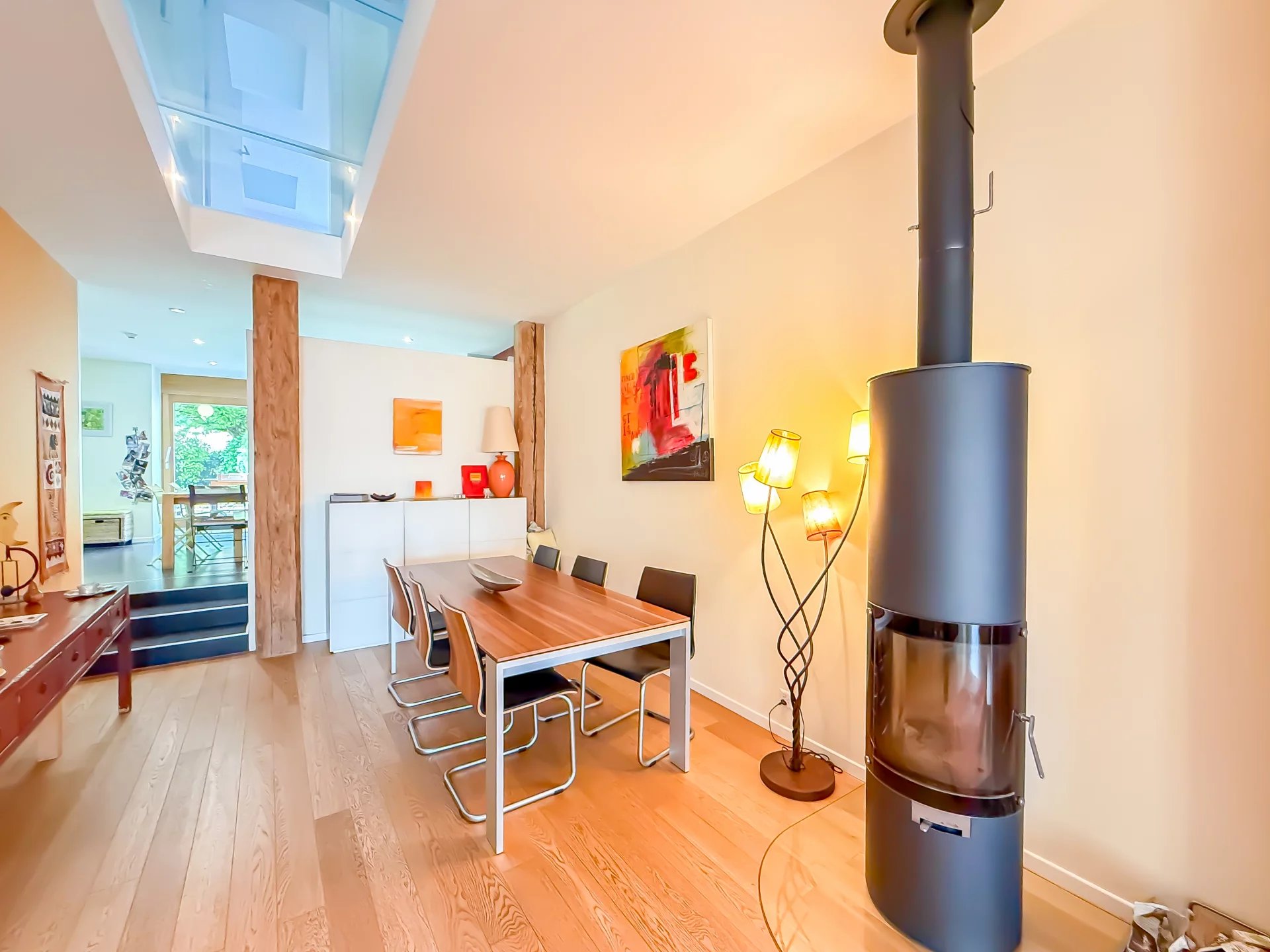 RARE ! Maison de caractère au cœur du vieux bourg !