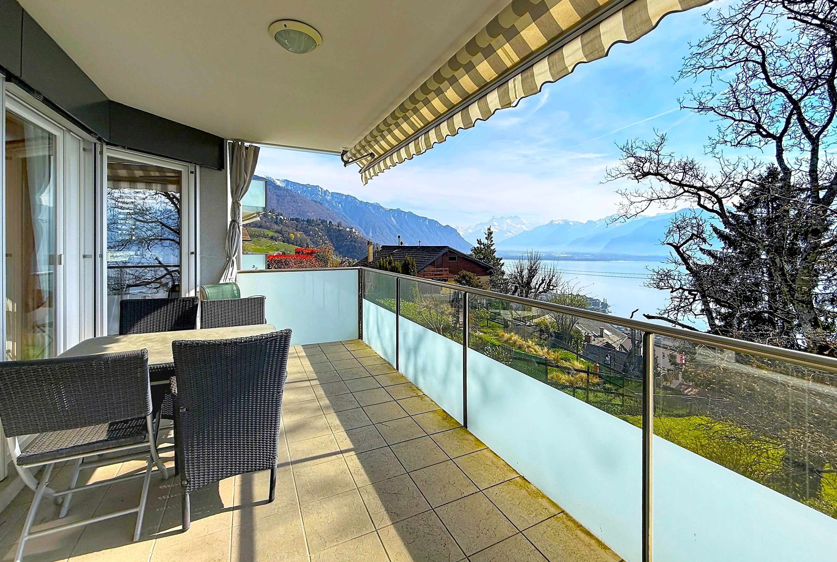 Situation idéale et vue Lac !