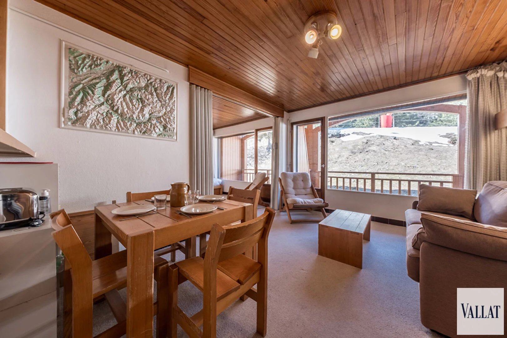 Apartment to restore, 34 m2, ski-in ski-out, Bellecôte Courchevel 1850