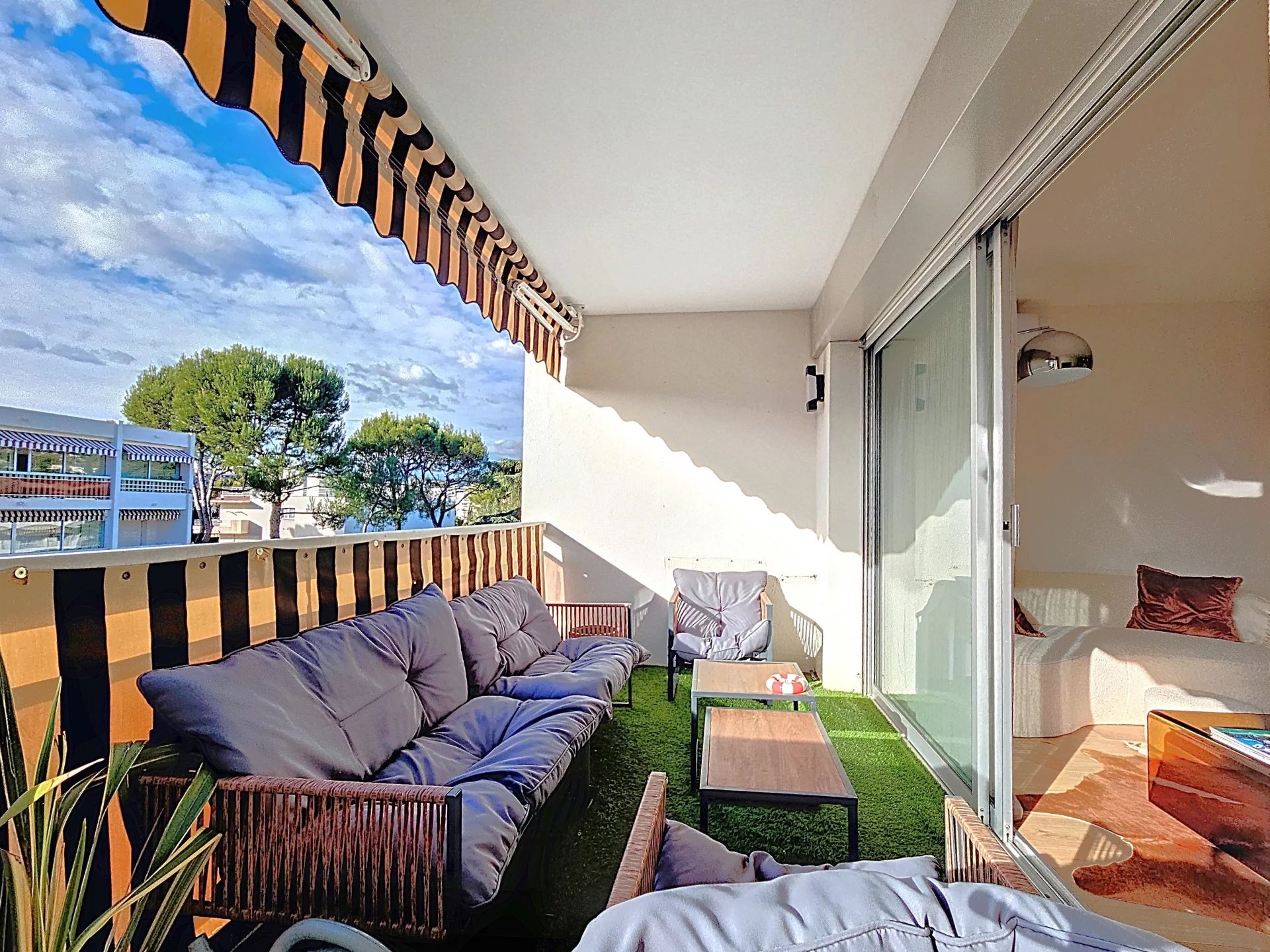 Agence immobilière de AZUR ACT IMMOBILIER