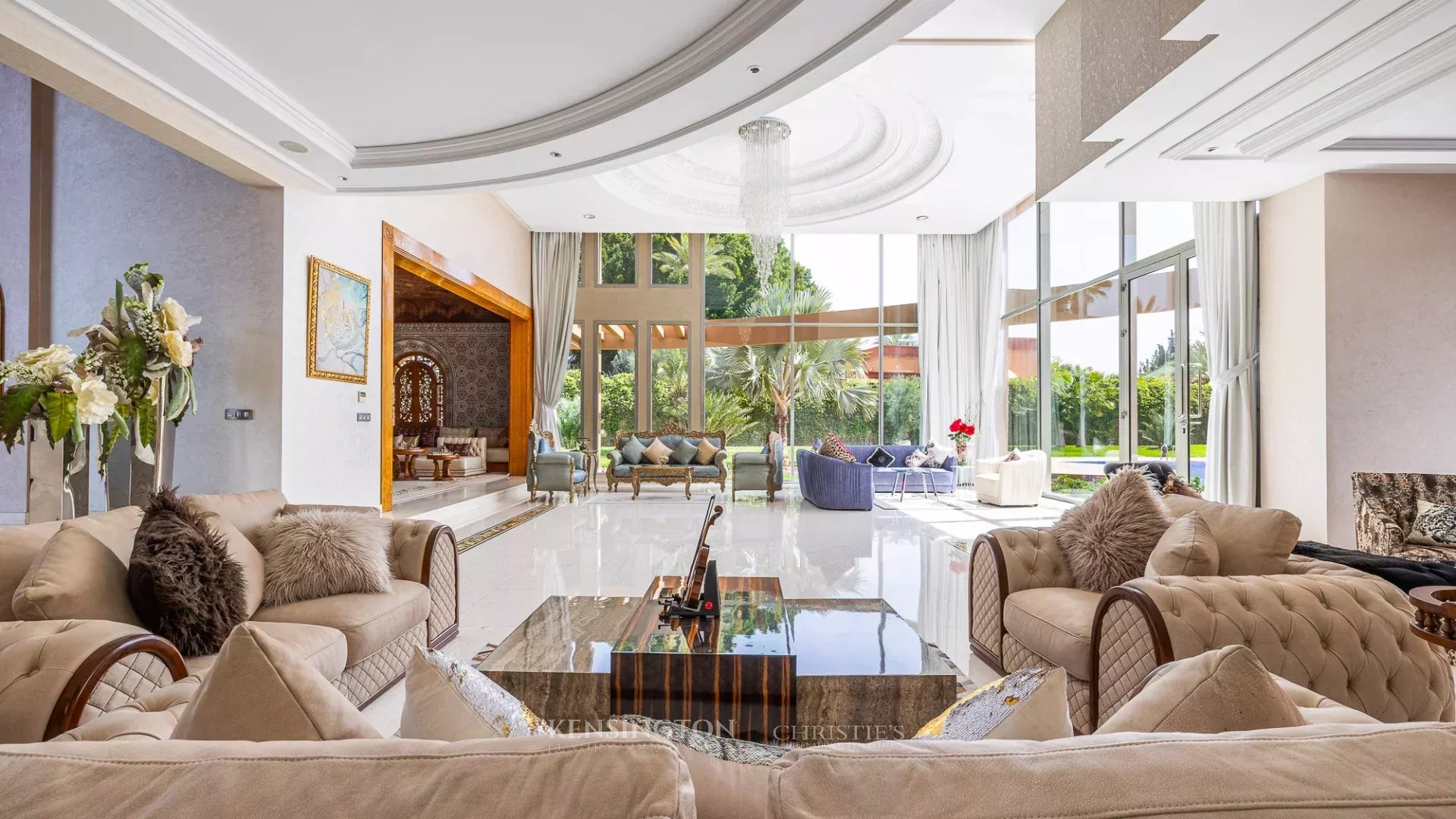 9 Bedroom Villa/Townhouse's Image 5