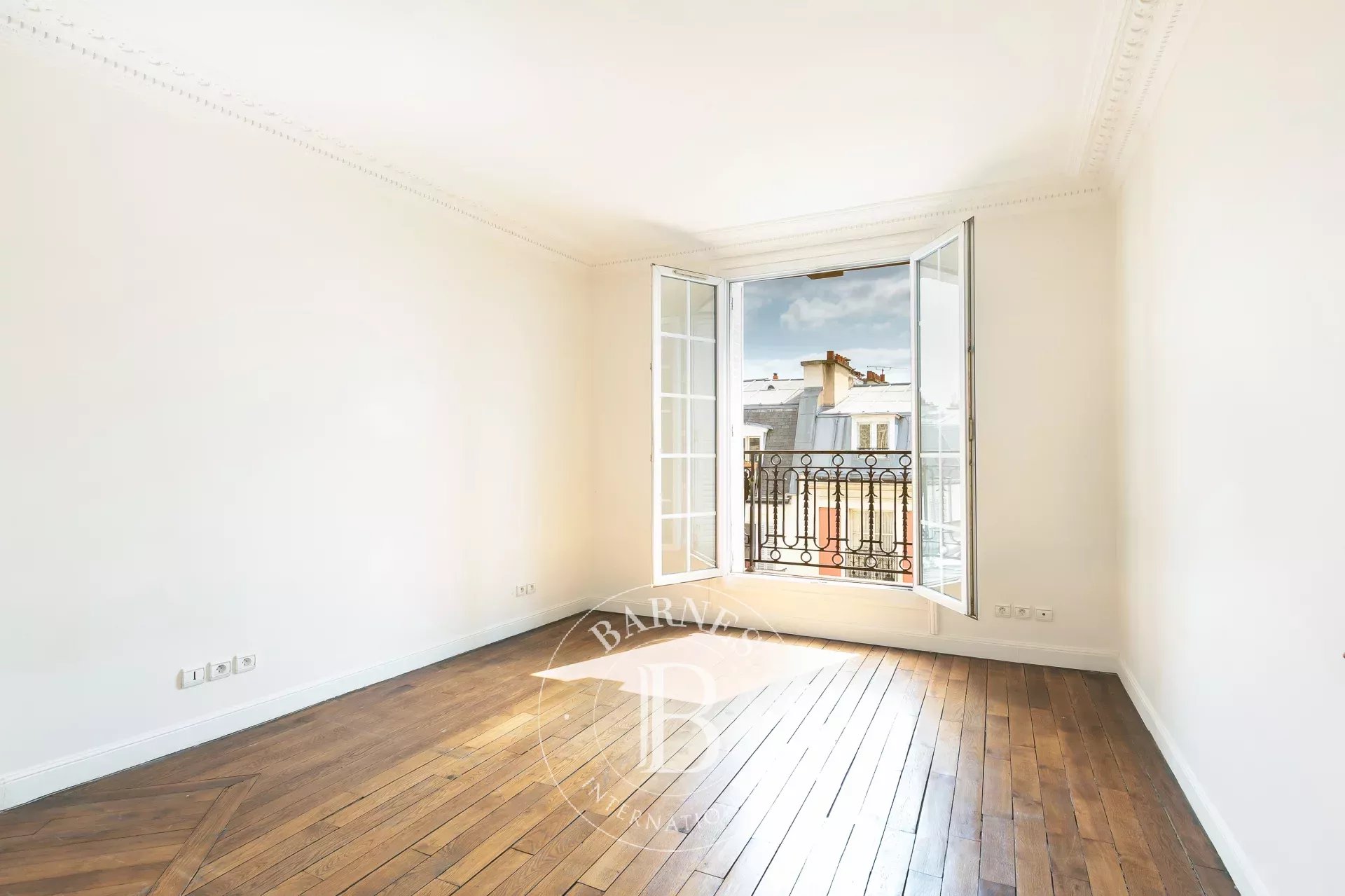 Daire Paris 18ème - picture 16