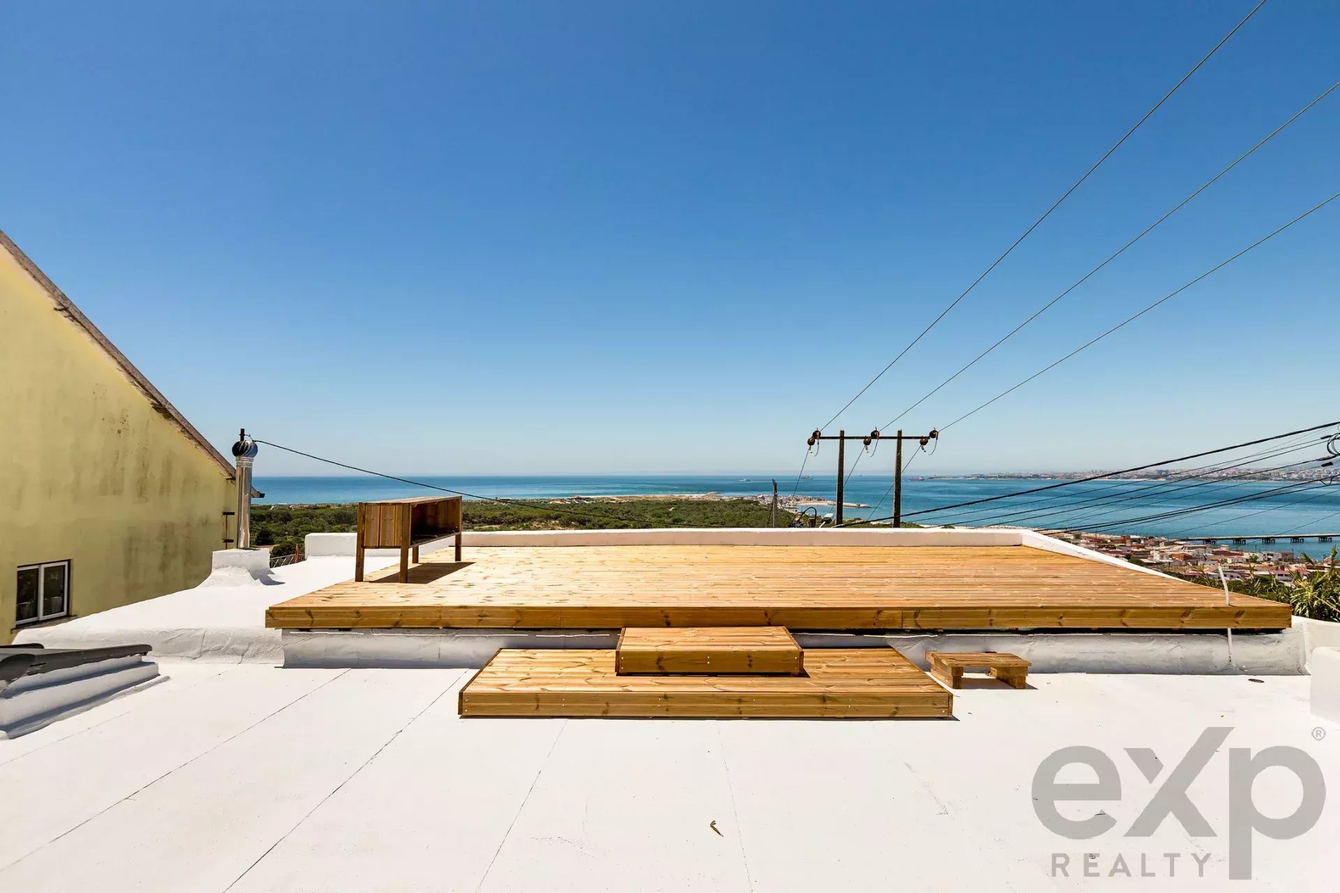 Exceptional villa overlooking the Tagus estuary and the sea 86007017 image 32