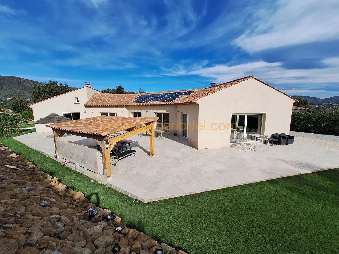 Réf.10008 - VIAGER SANS RENTE, LE PLAN DE LA TOUR (83)