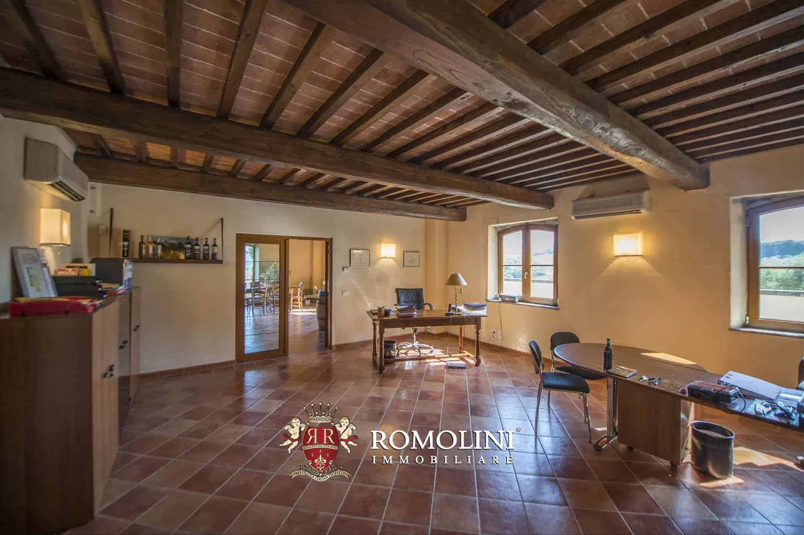 20 Bedroom Vineyard's Image 60