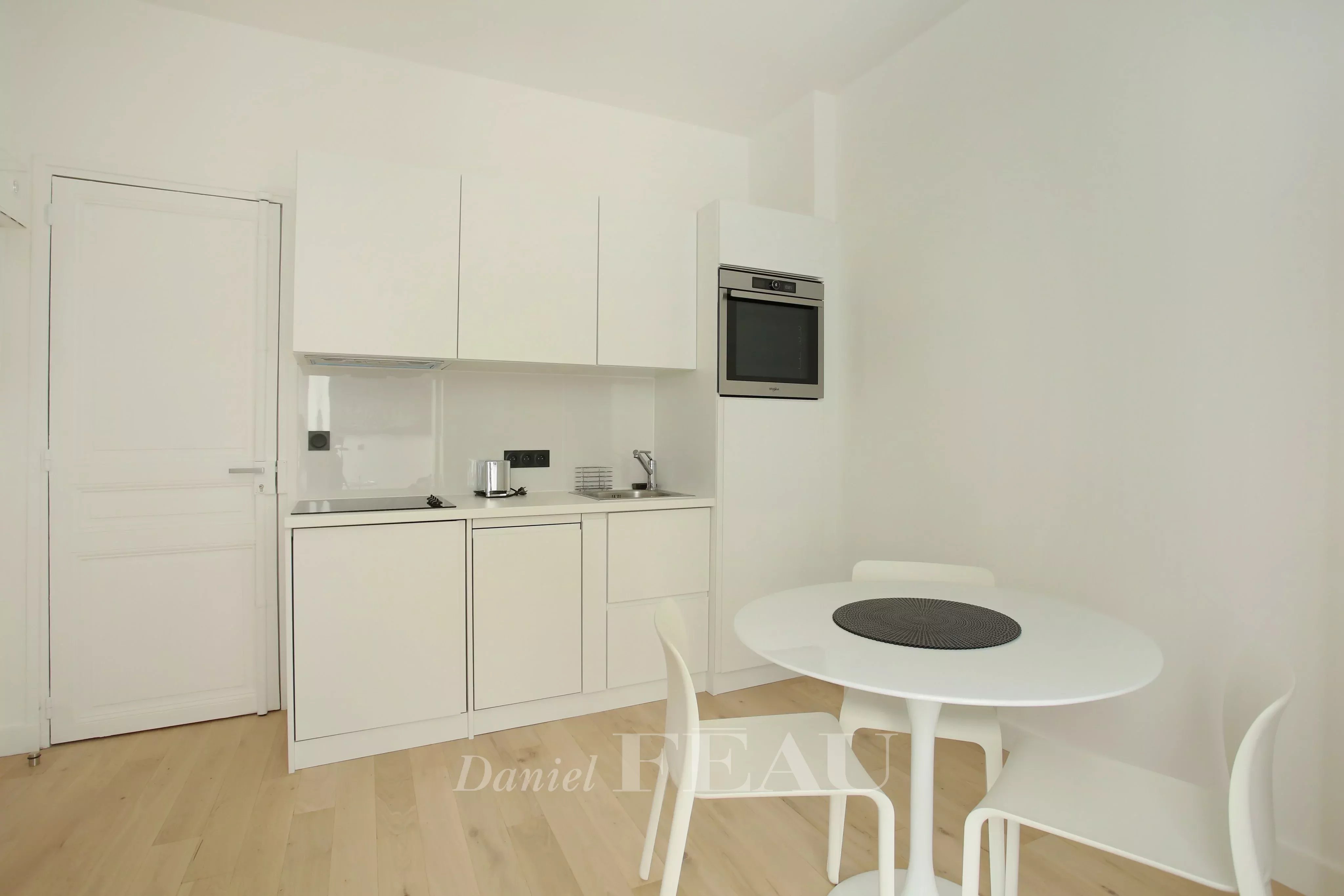 Rental Apartment Paris 8th