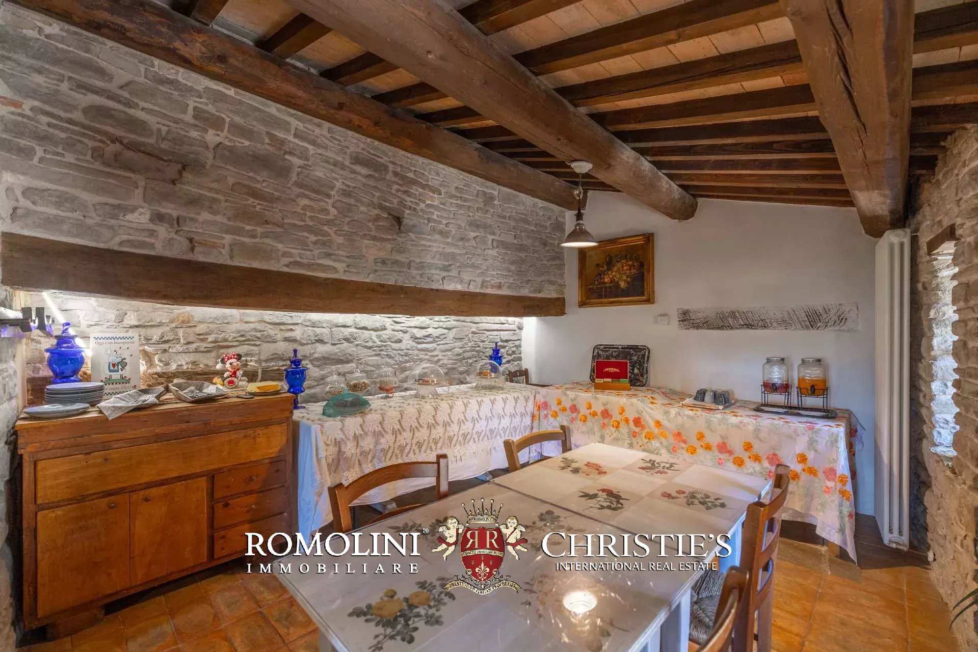 10 Bedroom Chateau's Image 73