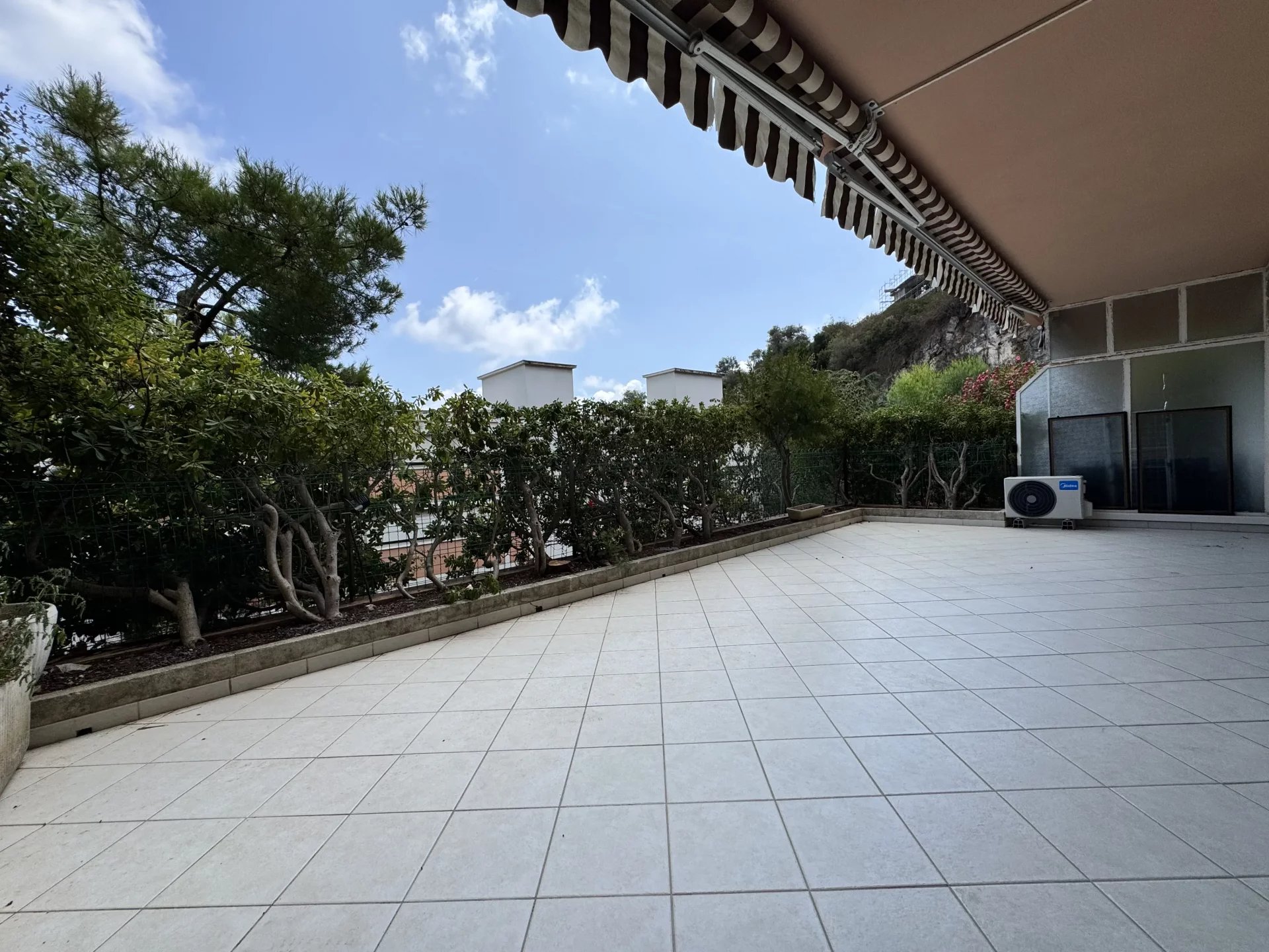 Appartement 2 pièces 53 m² · à Roquebrune-Cap-Martin · 53 m² · 328 600 €
