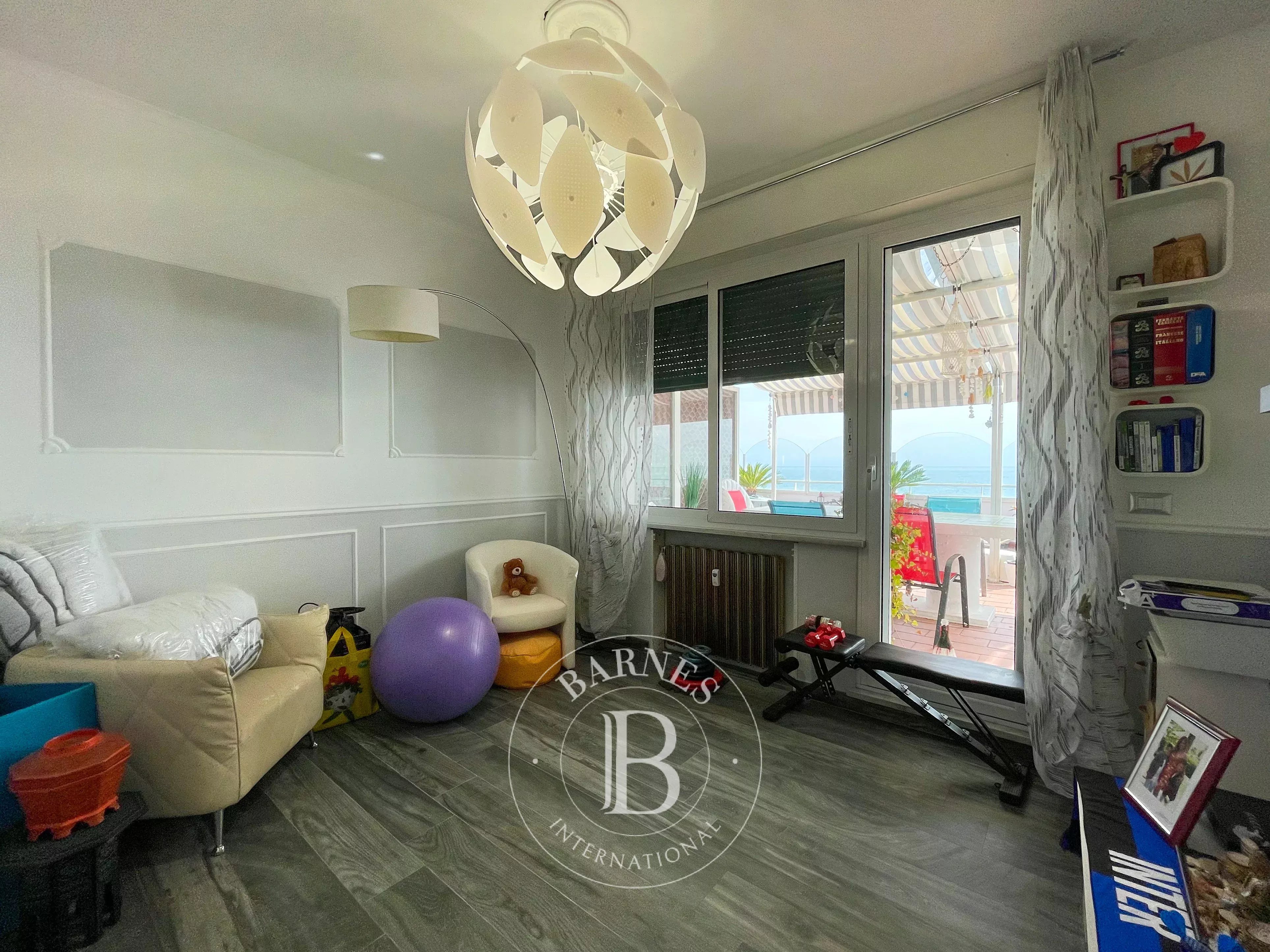 Daire Sanremo - picture 27