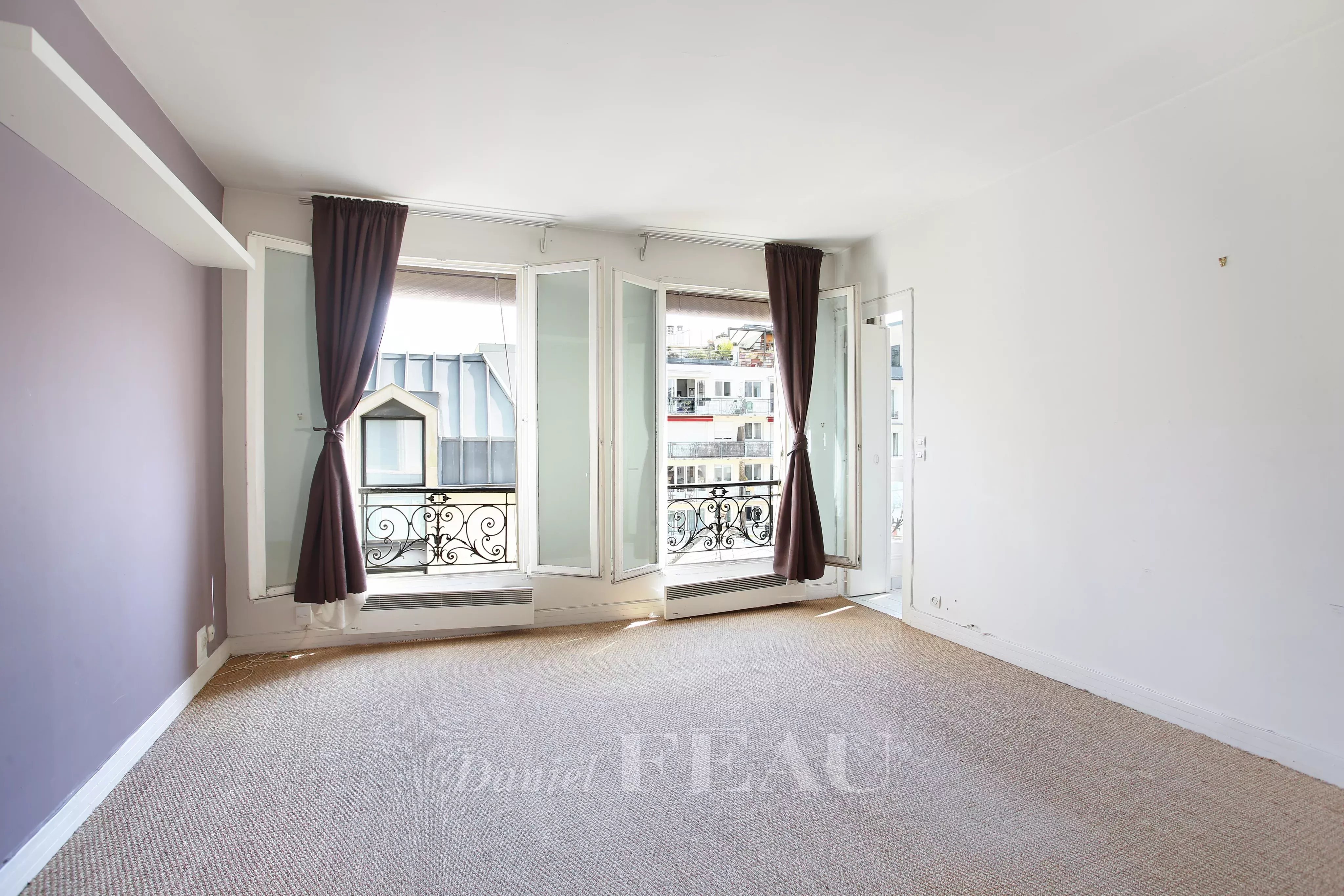Sale Apartment Paris 7th