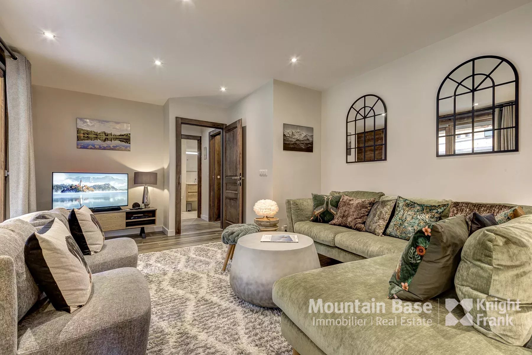 Photo of 4-bedroom apartment in the centre of Morzine