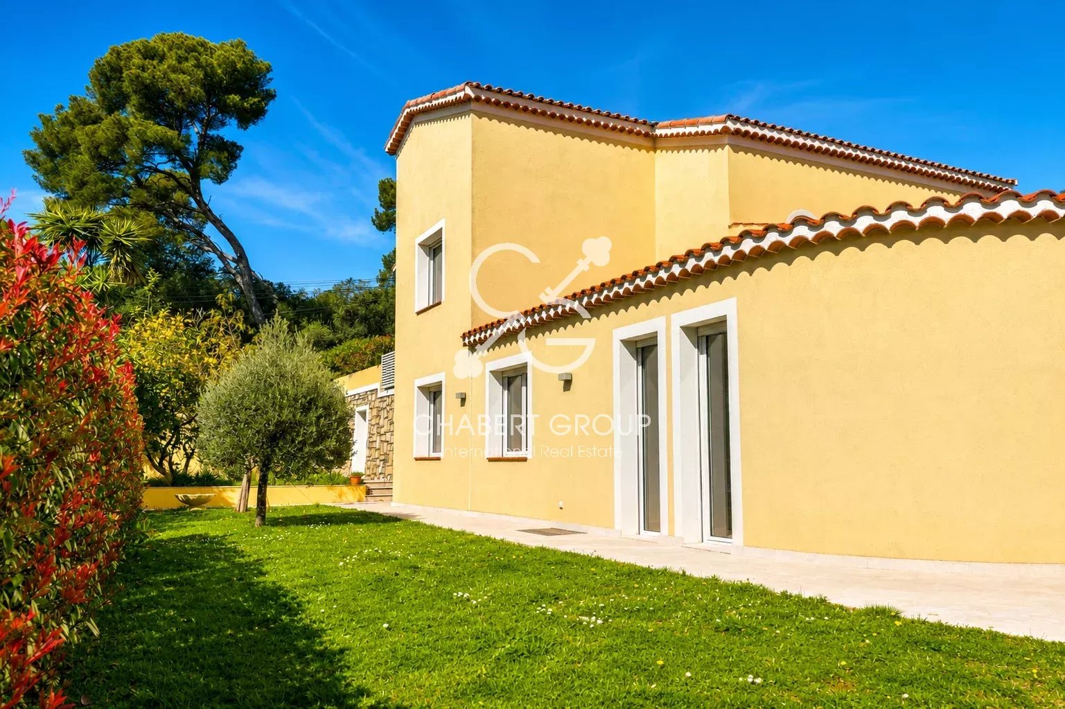 Agence immobilière de 