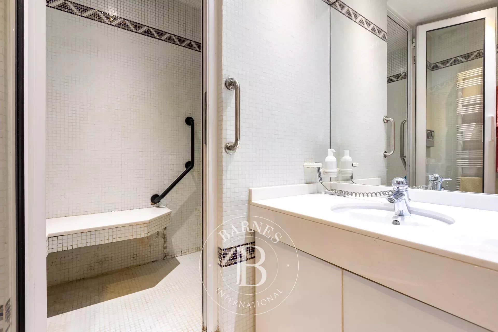 Daire Paris 8ème - picture 12