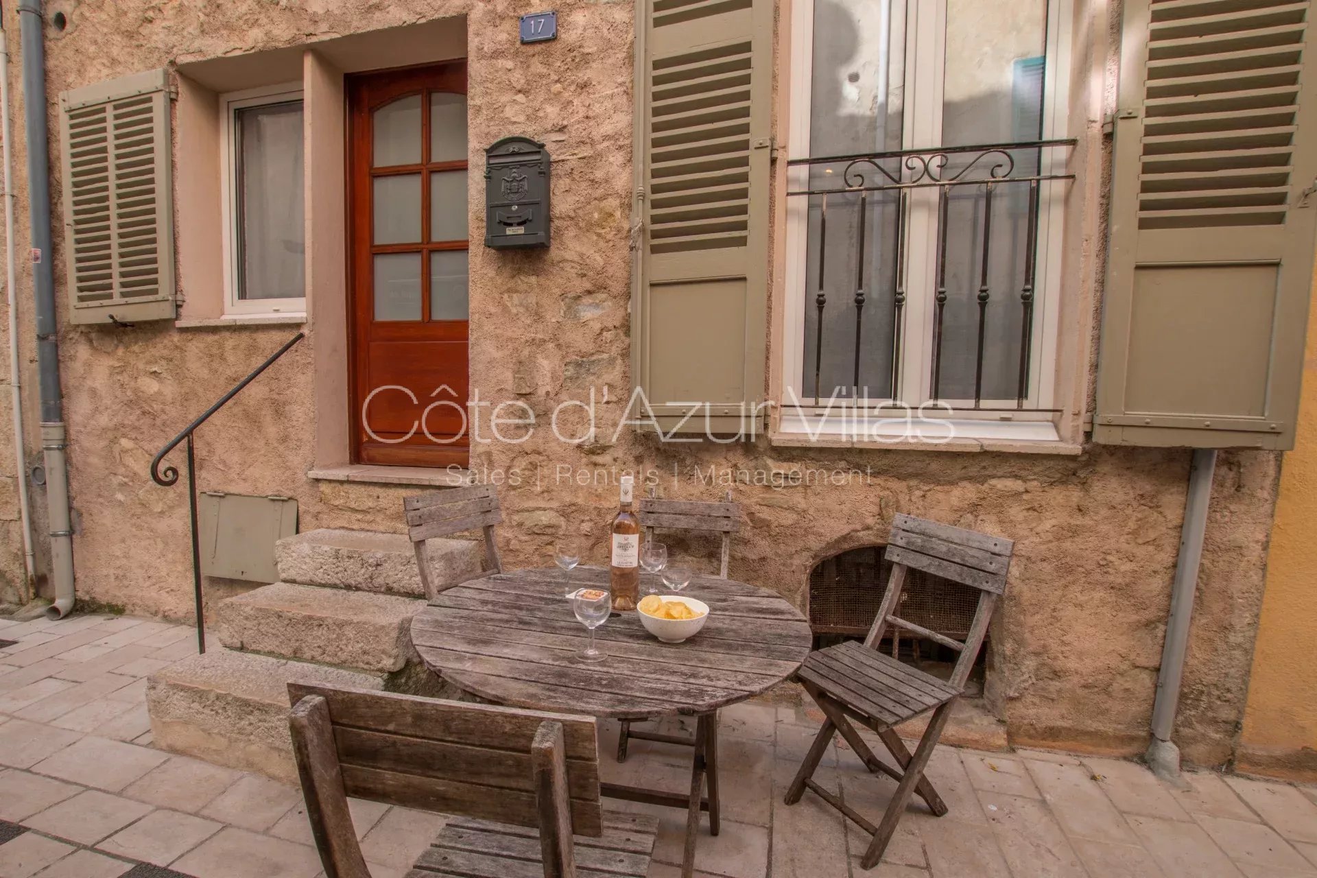 Agence immobilière de 