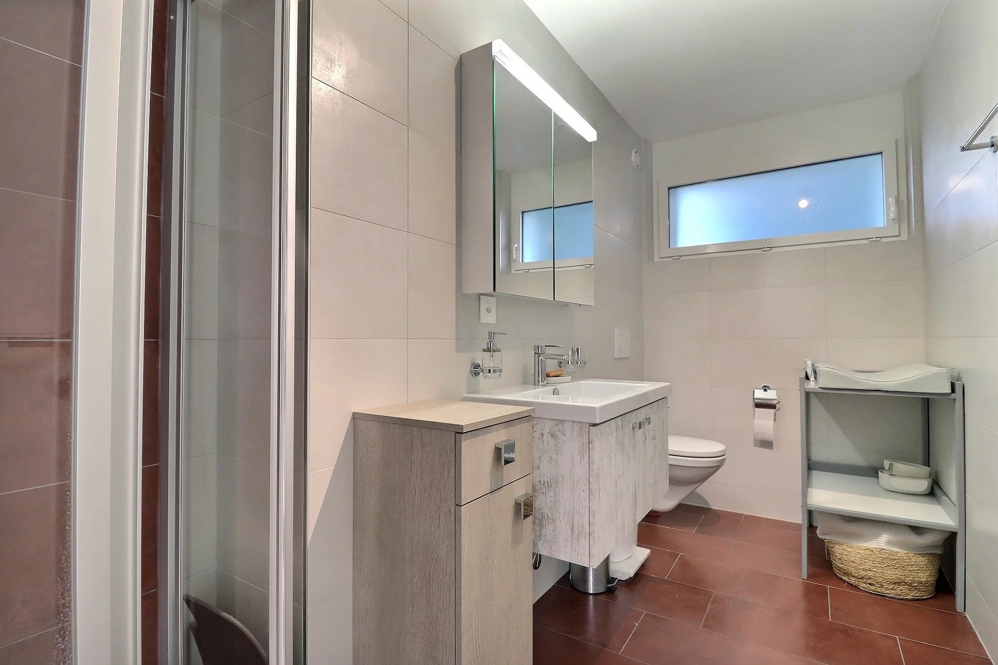 Élégant appartement 5.5 pièces avec jardin et terrasse