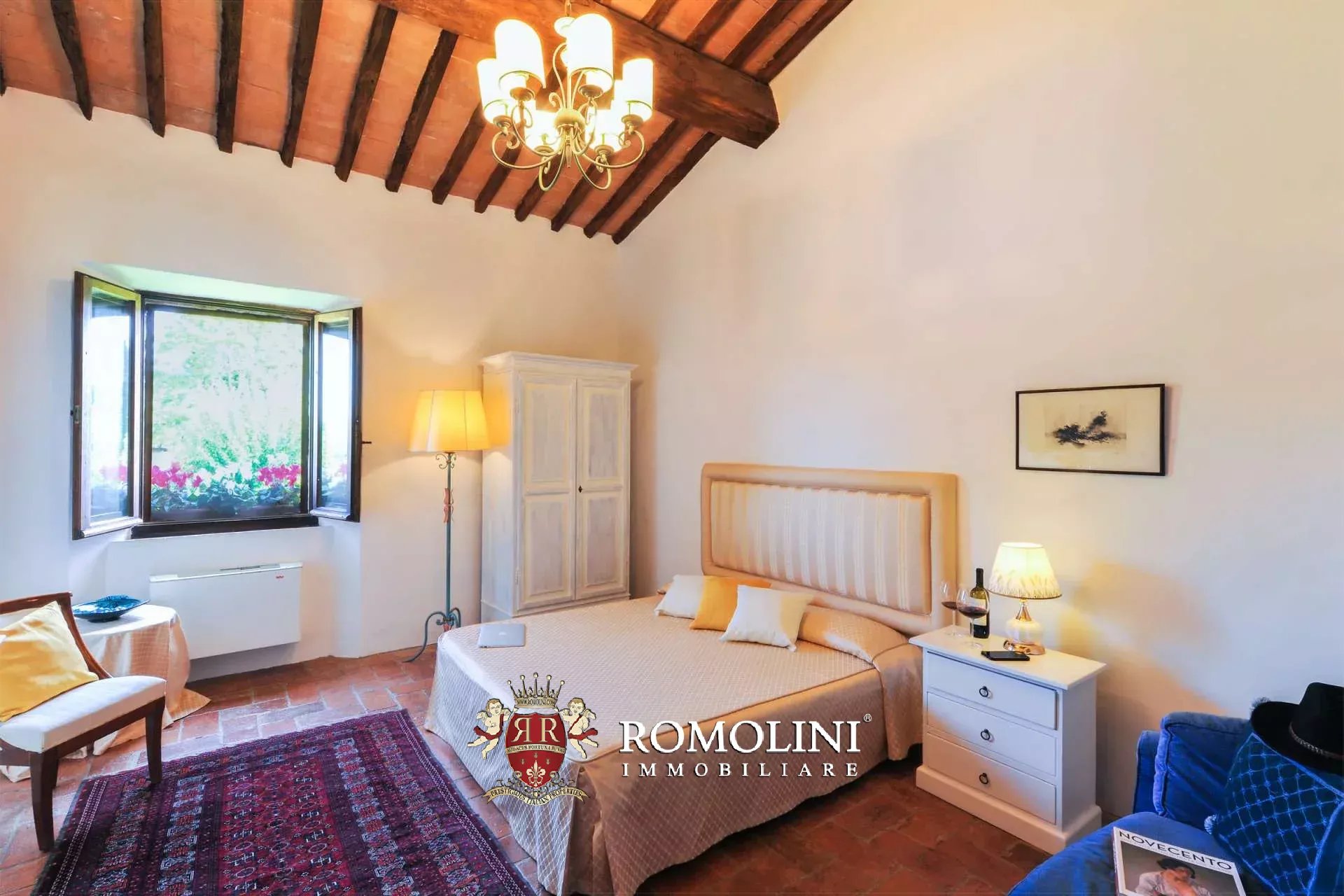 11 Bedroom Villa/Townhouse's Image 44