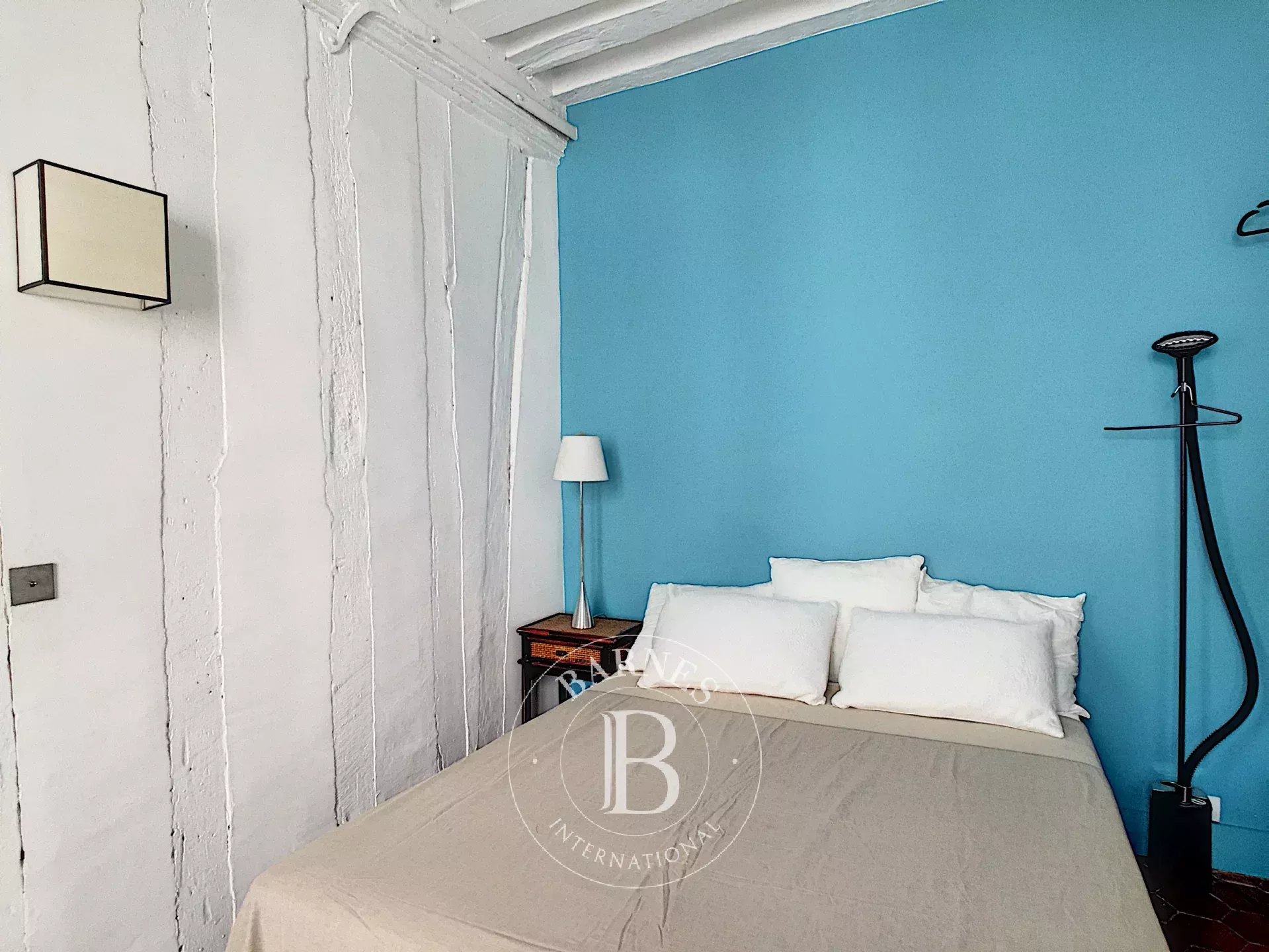 Daire Paris 3ème - picture 9