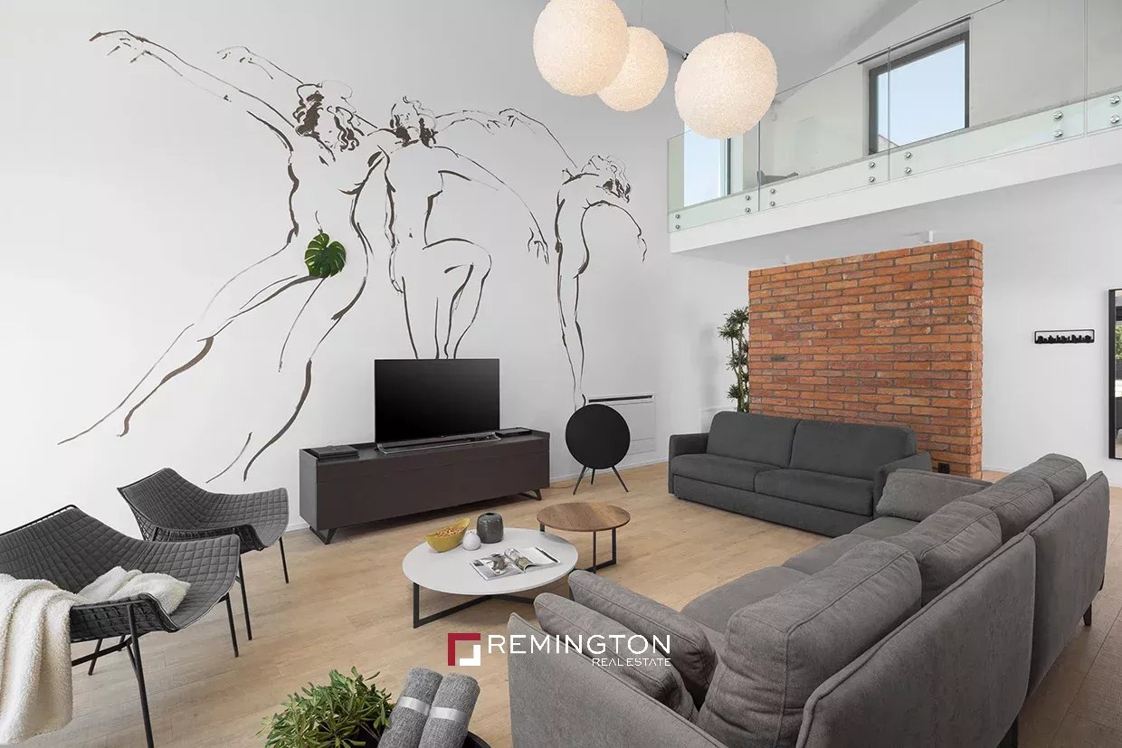 4 Bedroom Villa/Townhouse's Image 12
