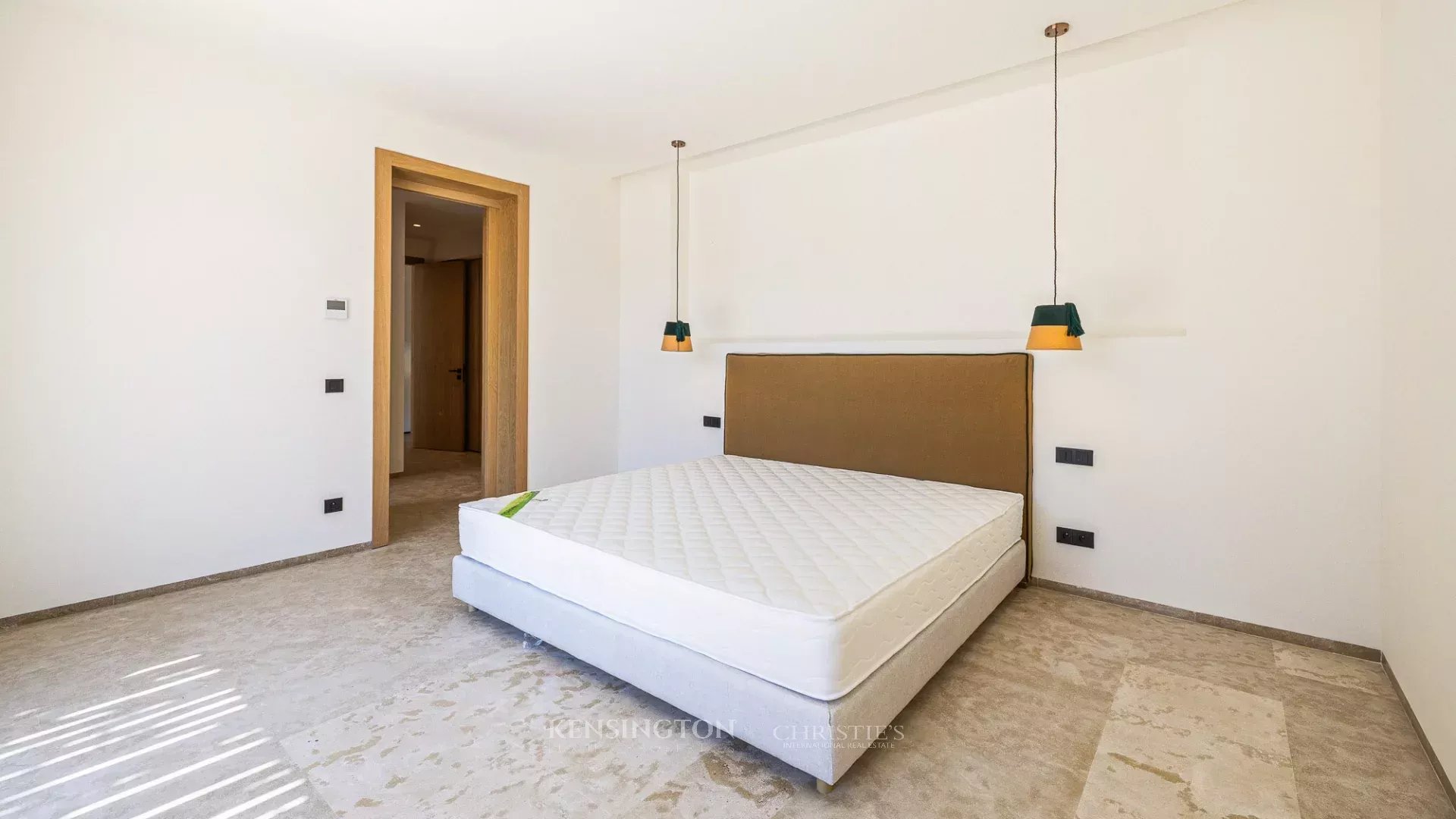 4 Bedroom Villa/Townhouse's Image 29