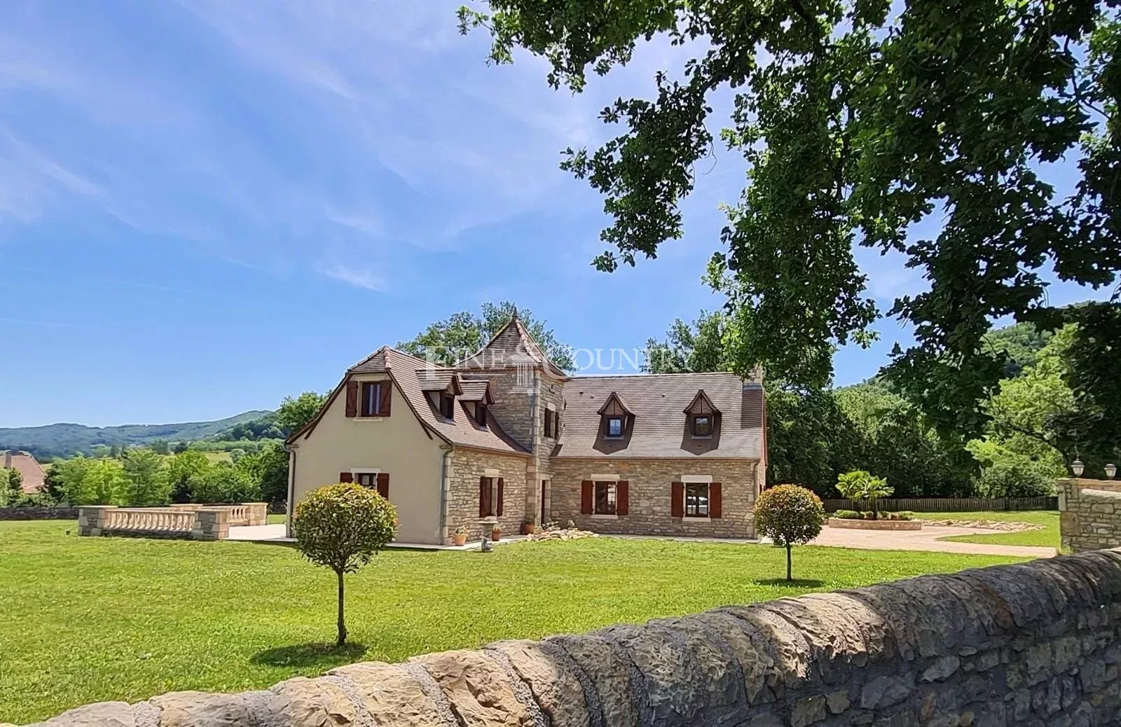 Manor house for sale Dordogne
