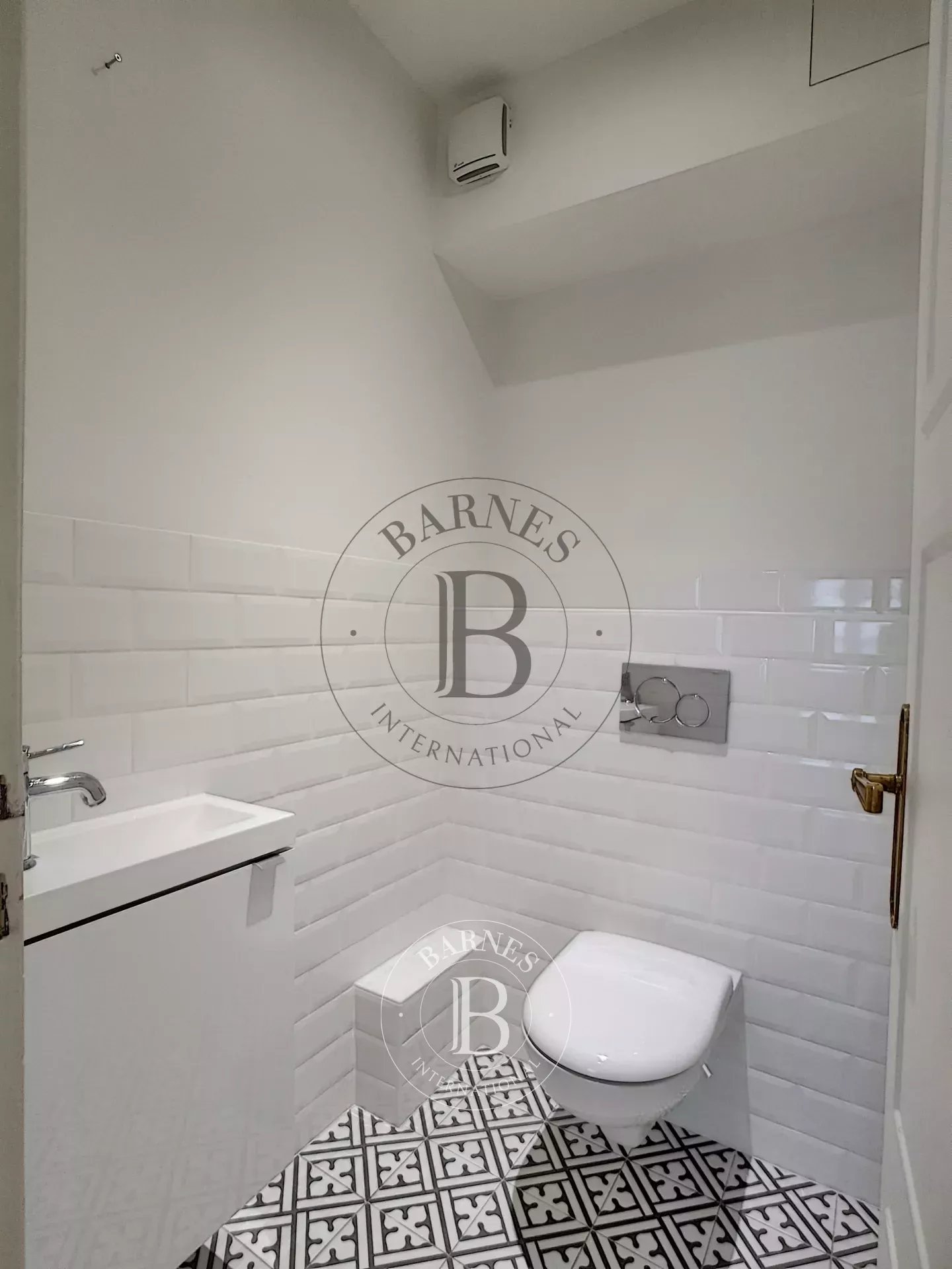 Daire Paris 8ème - picture 13