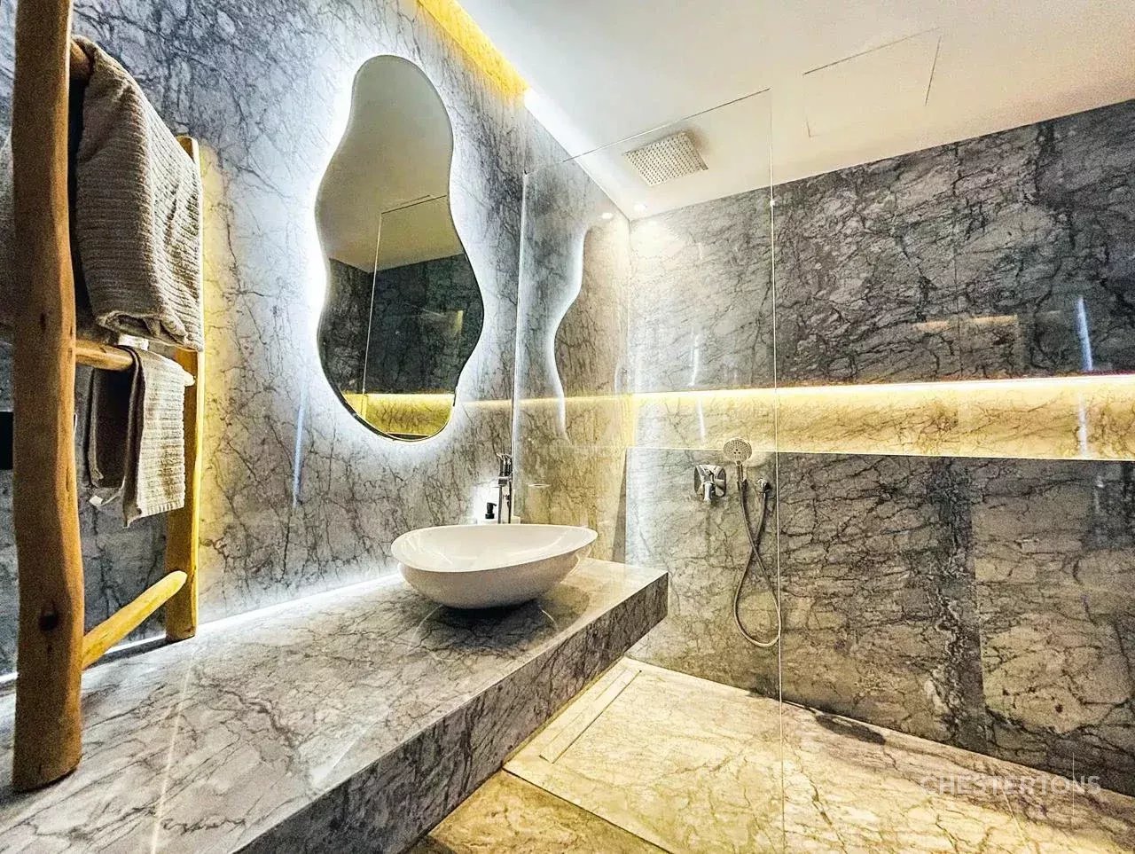 Image of Villa - 5 Bedrooms for Sale in Marrakech-Ménara-Marrakech-Morocco, Image 42