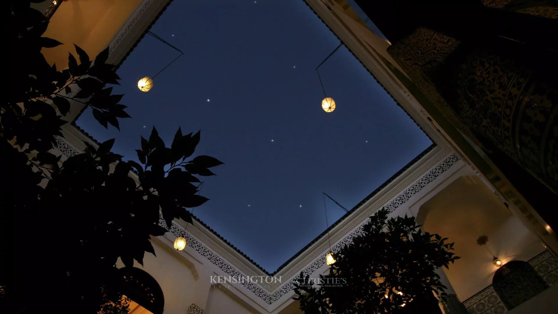 5 Bedroom Villa/Townhouse's Image 25