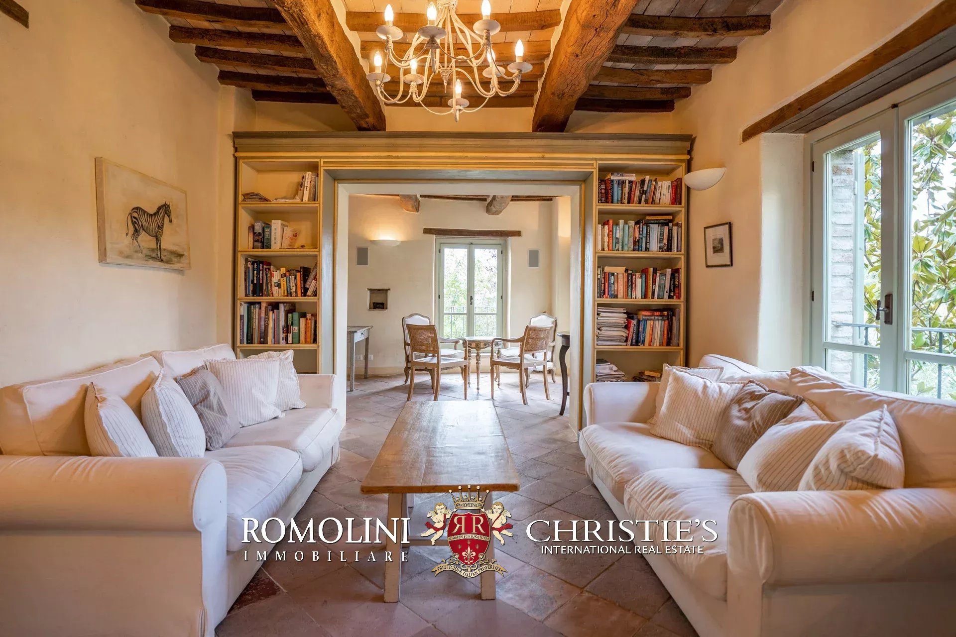 5 Bedroom Villa/Townhouse's Image 49