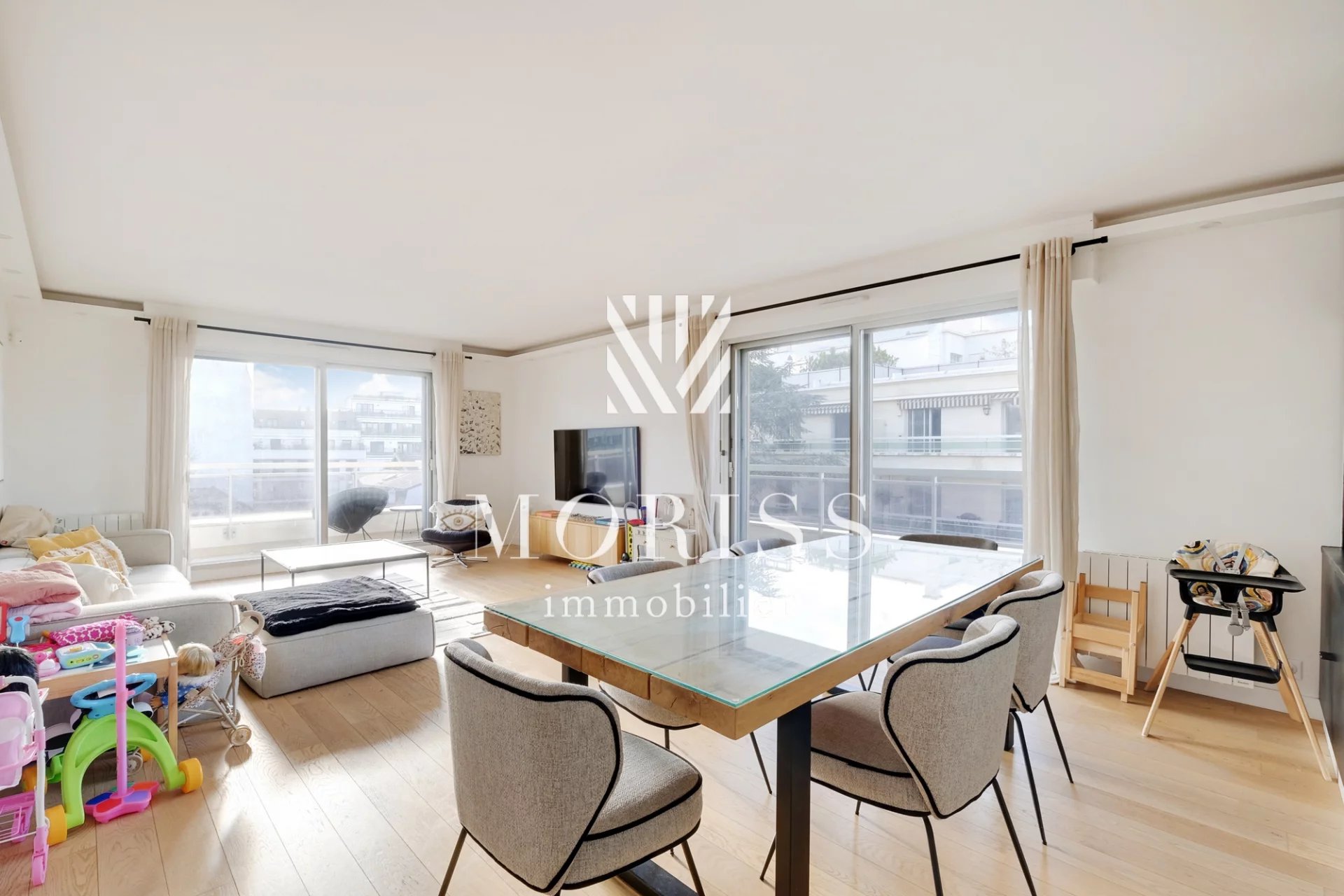 Saint-Mandé Appartement de 3 pièces + 20 m2 de balcon - Image Array