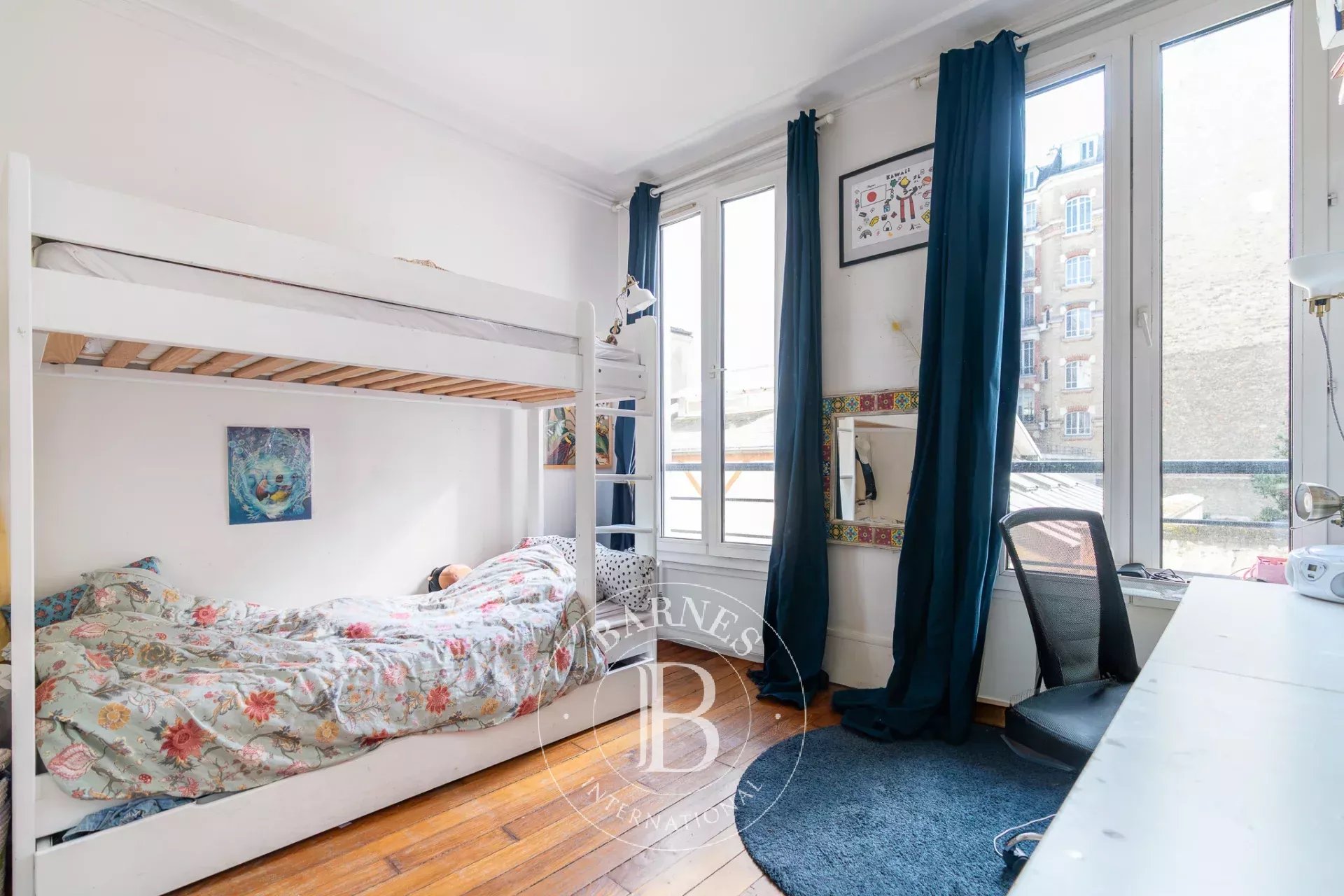 Neuilly-sur-Seine  - Apartment 2 Bedrooms - picture 9