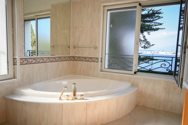 Art Deco Luxury Villa Cap d'Antibes | Exceptional Family Estate — photo 7