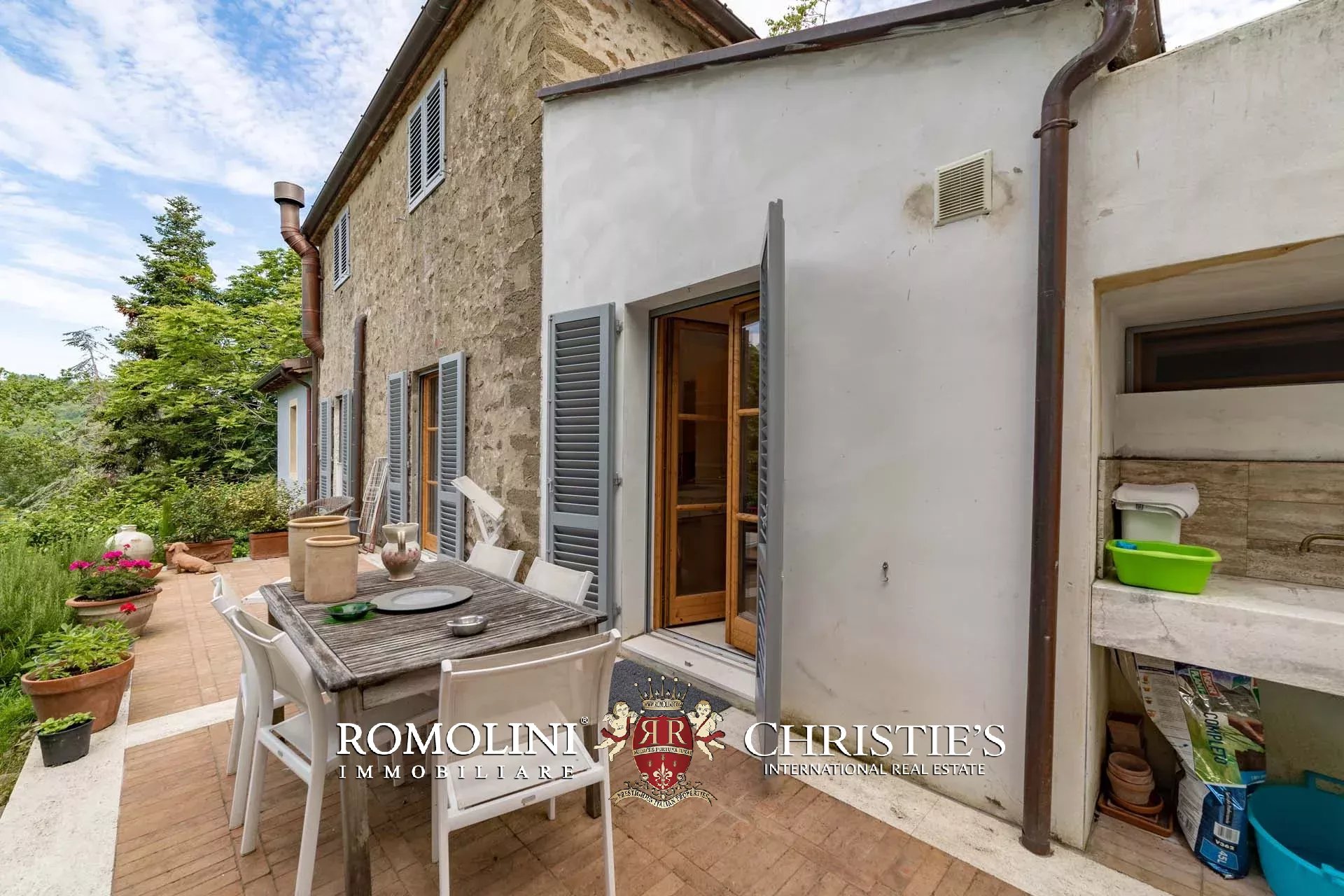 11 Bedroom Villa/Townhouse's Image 121
