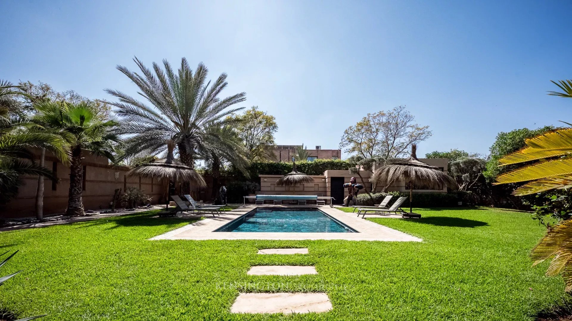 4 Bedroom Villa/Townhouse's Image 34