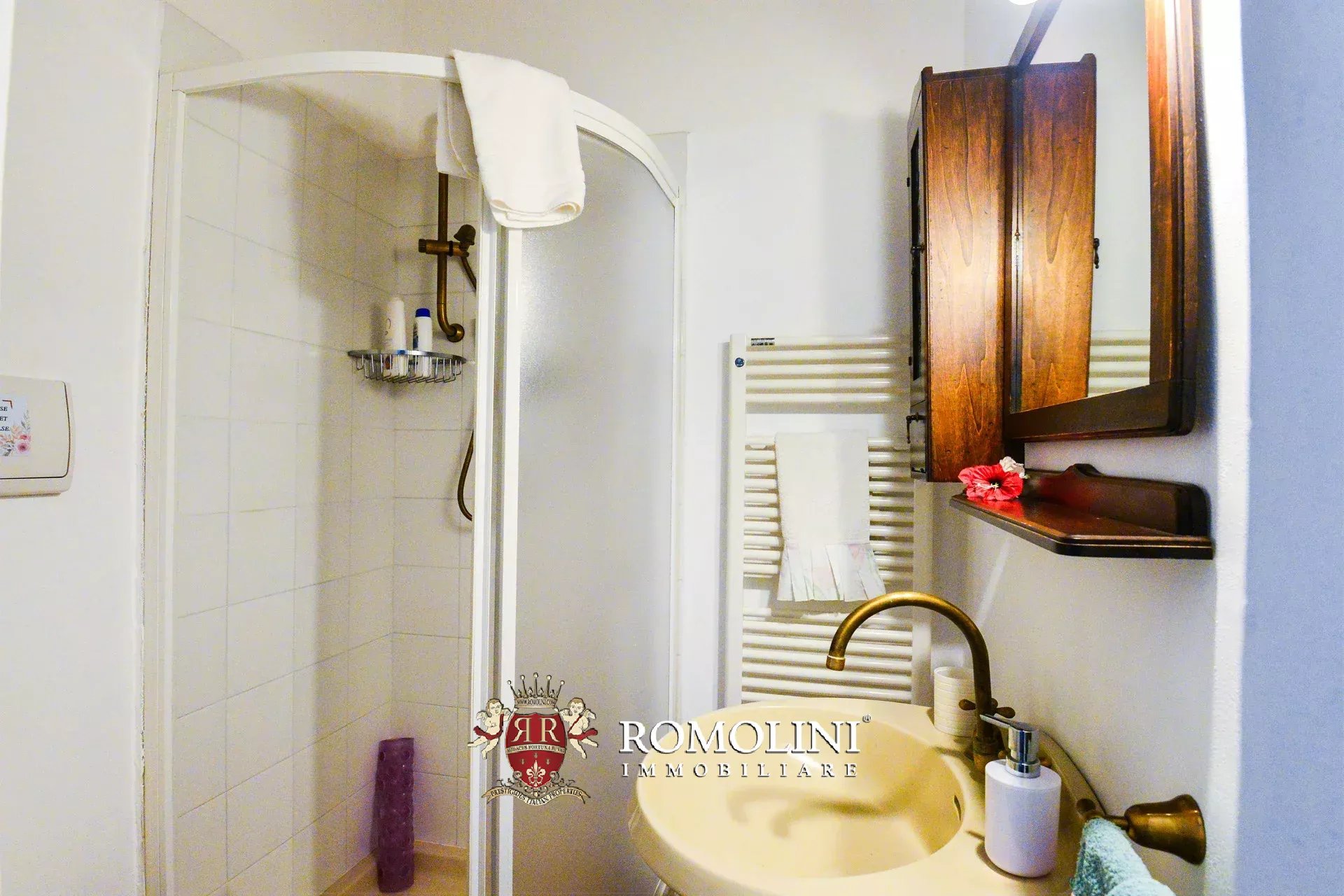 11 Bedroom Villa/Townhouse's Image 43