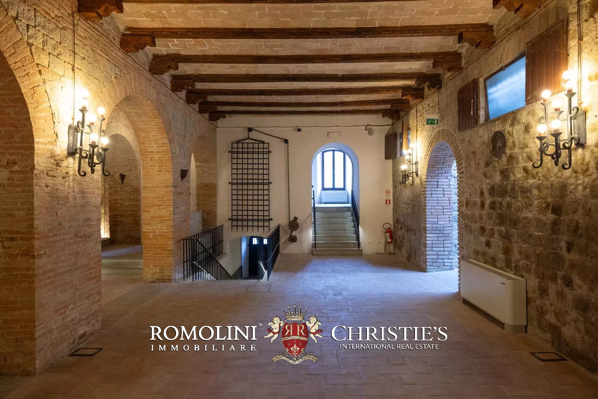 7 Bedroom Chateau's Image 28
