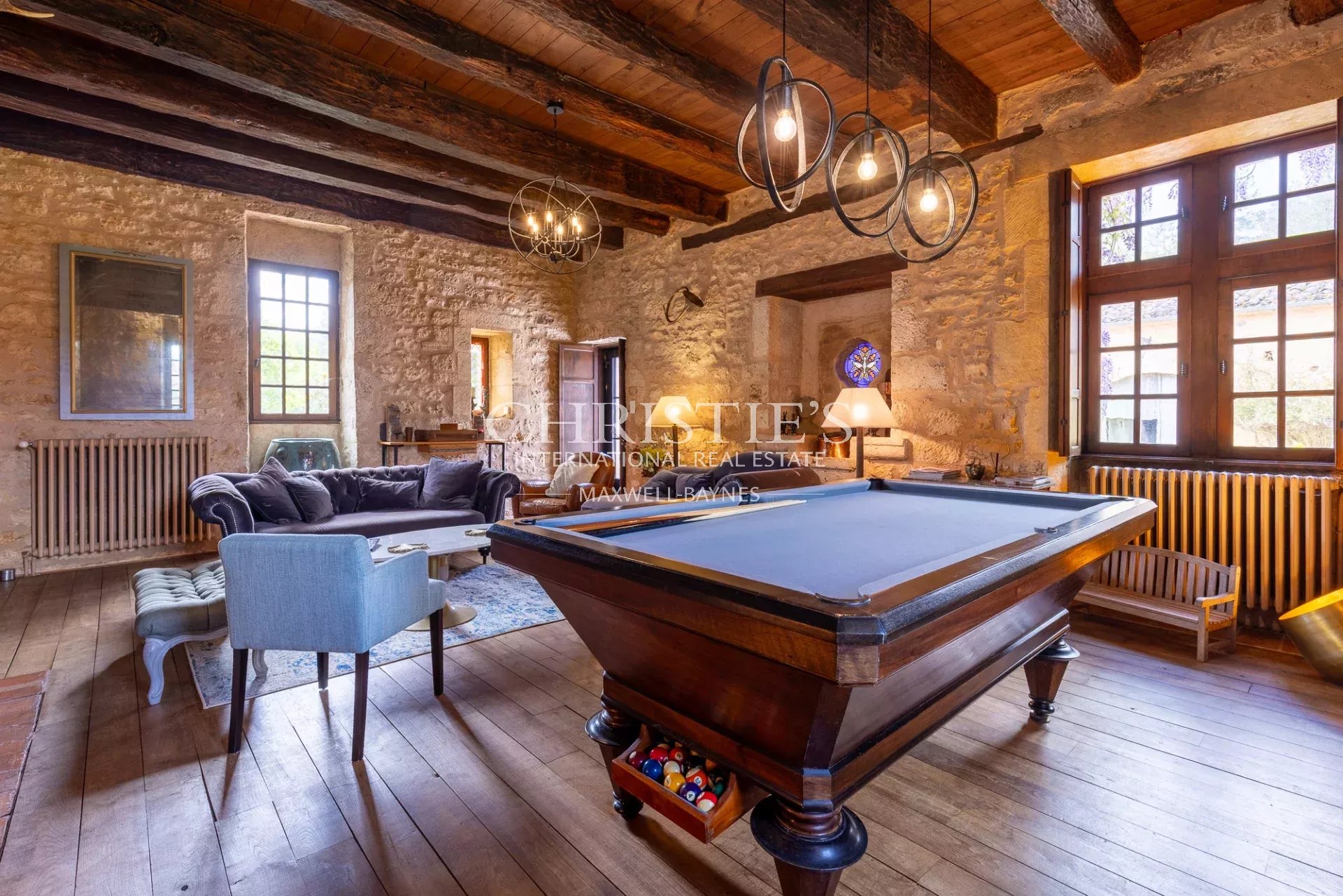 12 Bedroom Villa/Townhouse's Image 8