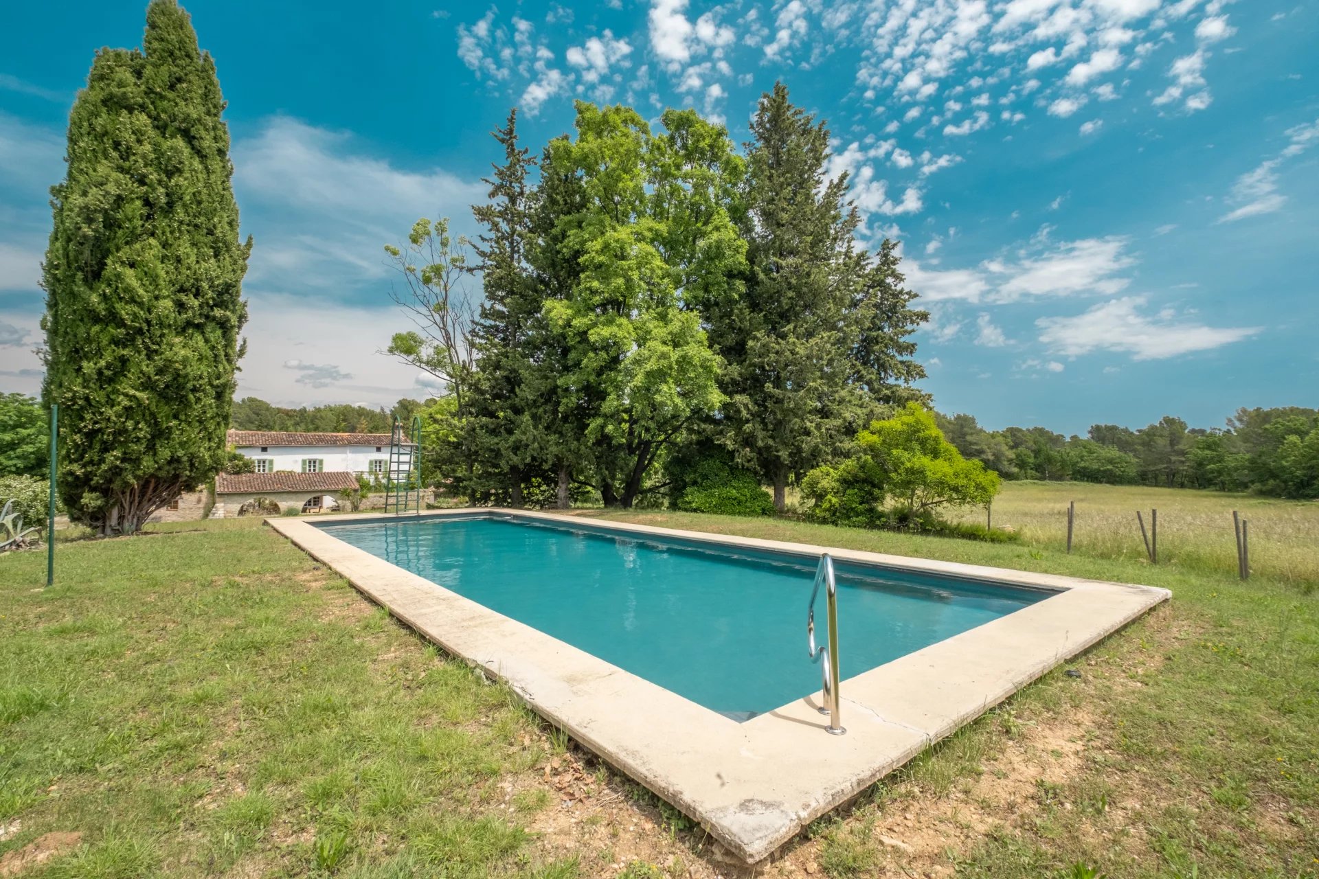 Great old Bastide with guest-house - Tourrettes