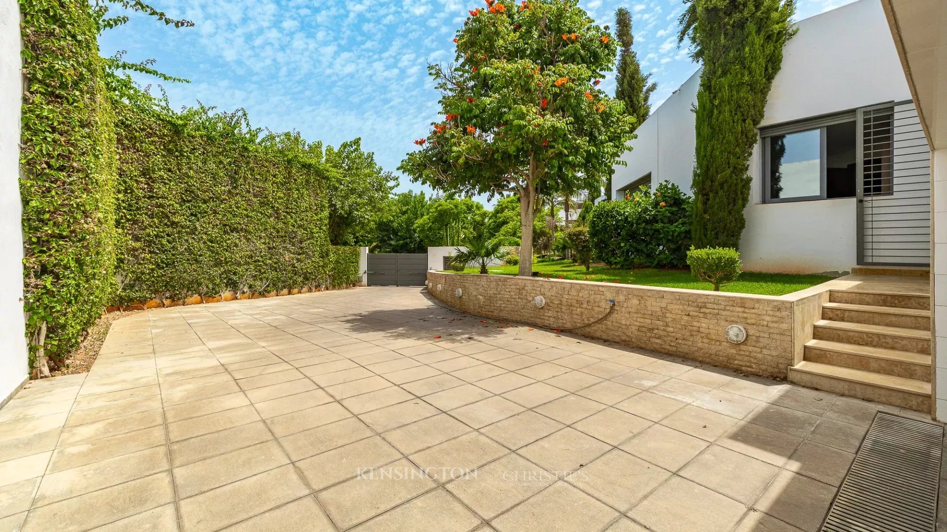 4 Bedroom Villa/Townhouse's Image 11