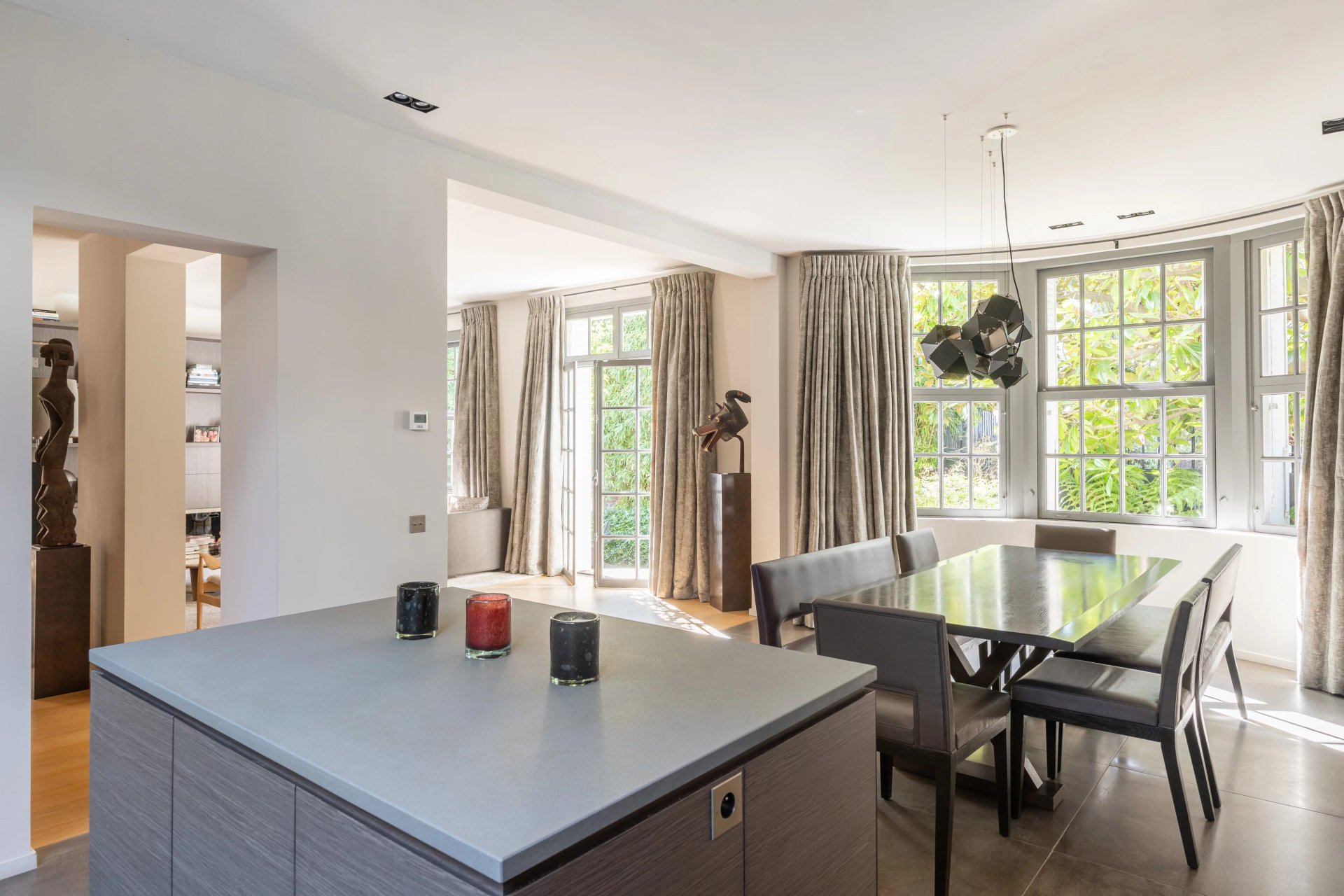 5 Bedroom Villa/Townhouse's Image 8