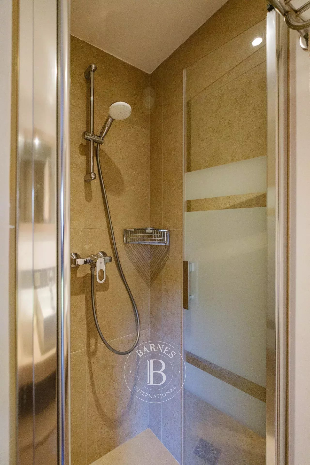 Daire Grimaud - picture 12