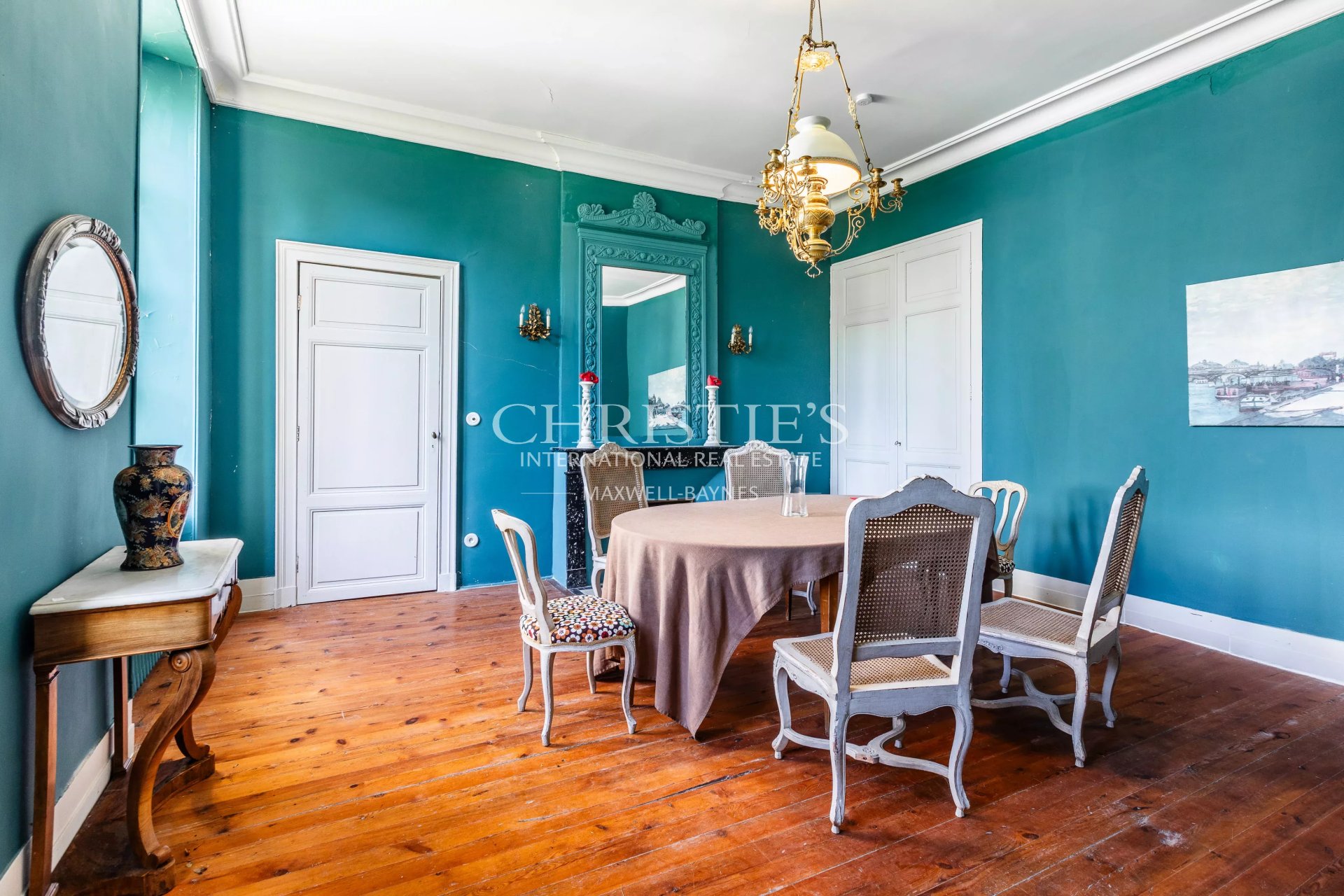 5 Bedroom Villa/Townhouse's Image 14