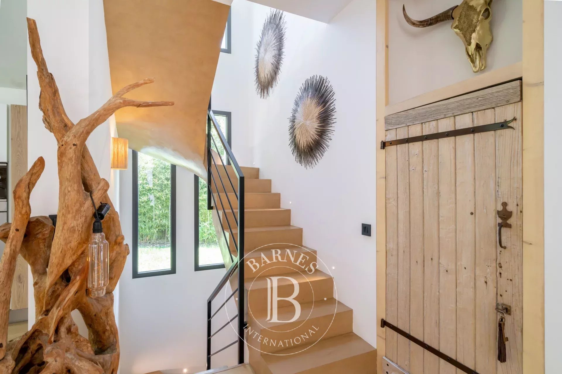 Ev Mougins - picture 7