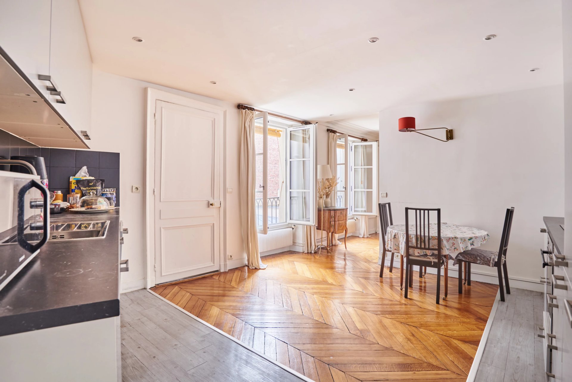 2 Bedroom Apartment/Flat's Image 3