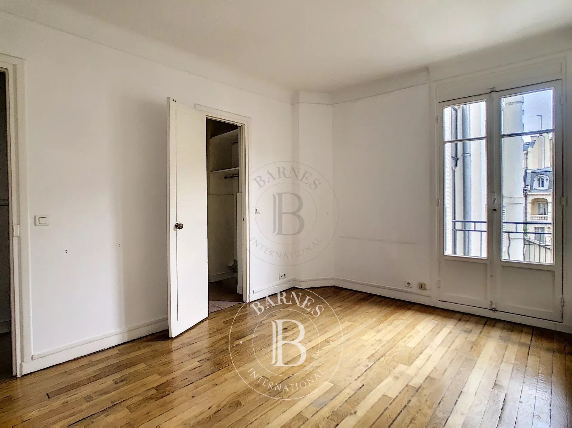 Daire Paris 16ème - picture 18