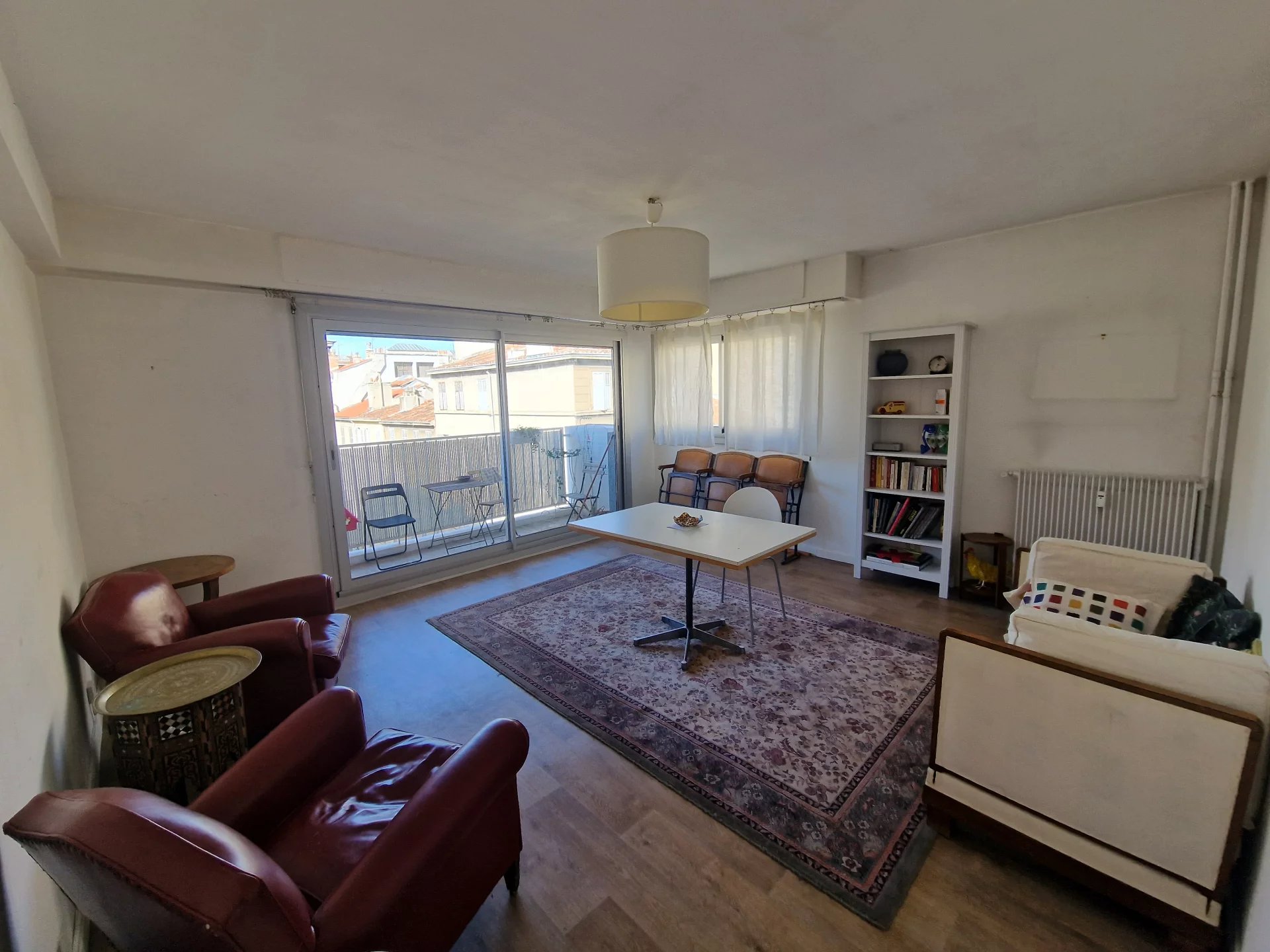 Sale Apartment Marseille 6ème