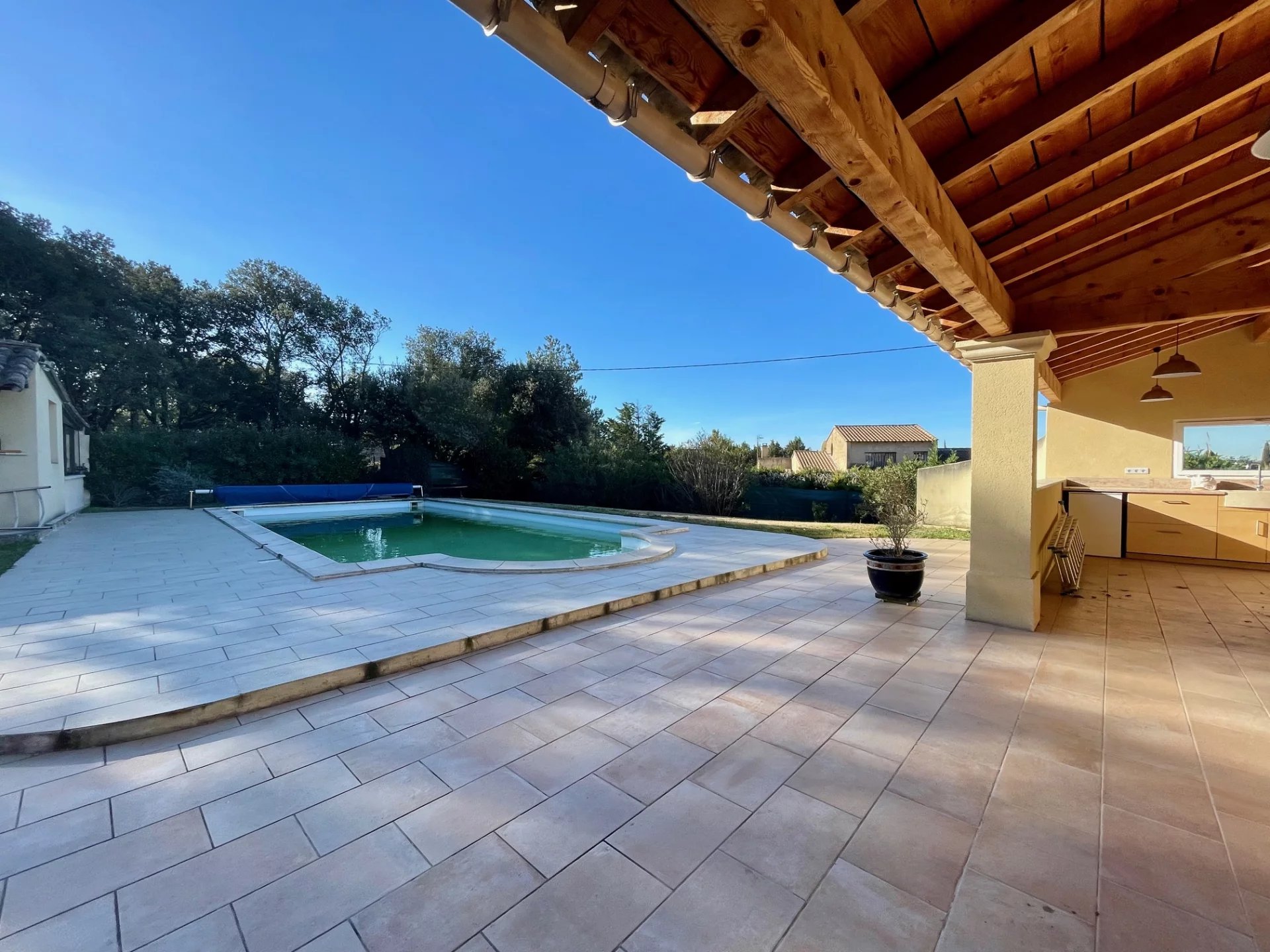 Agence immobilière de 