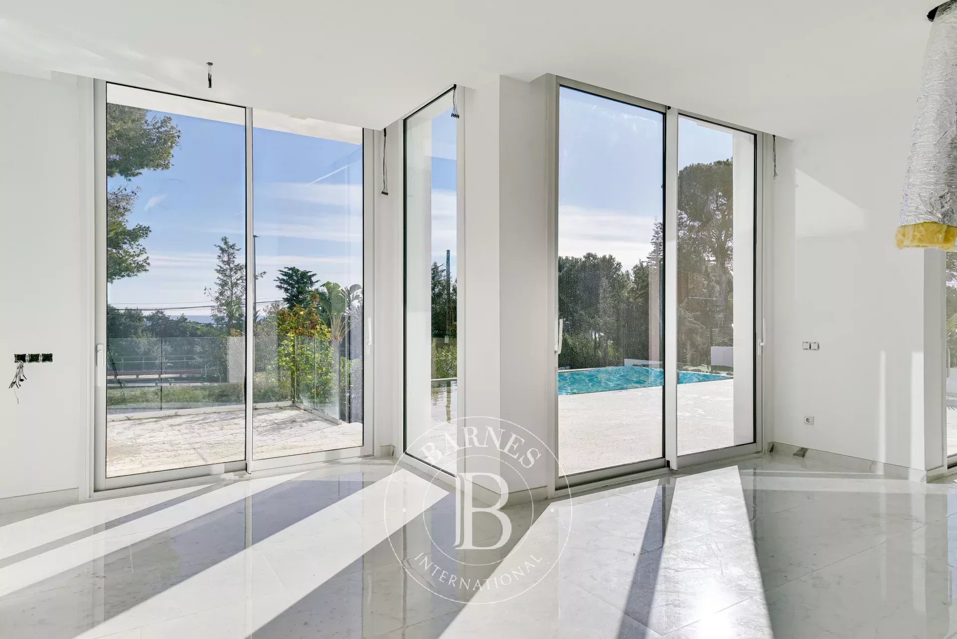 Fantastic newly built villa in Sant Antoni de Calonge with sea views on the Costa Brava. - picture 11